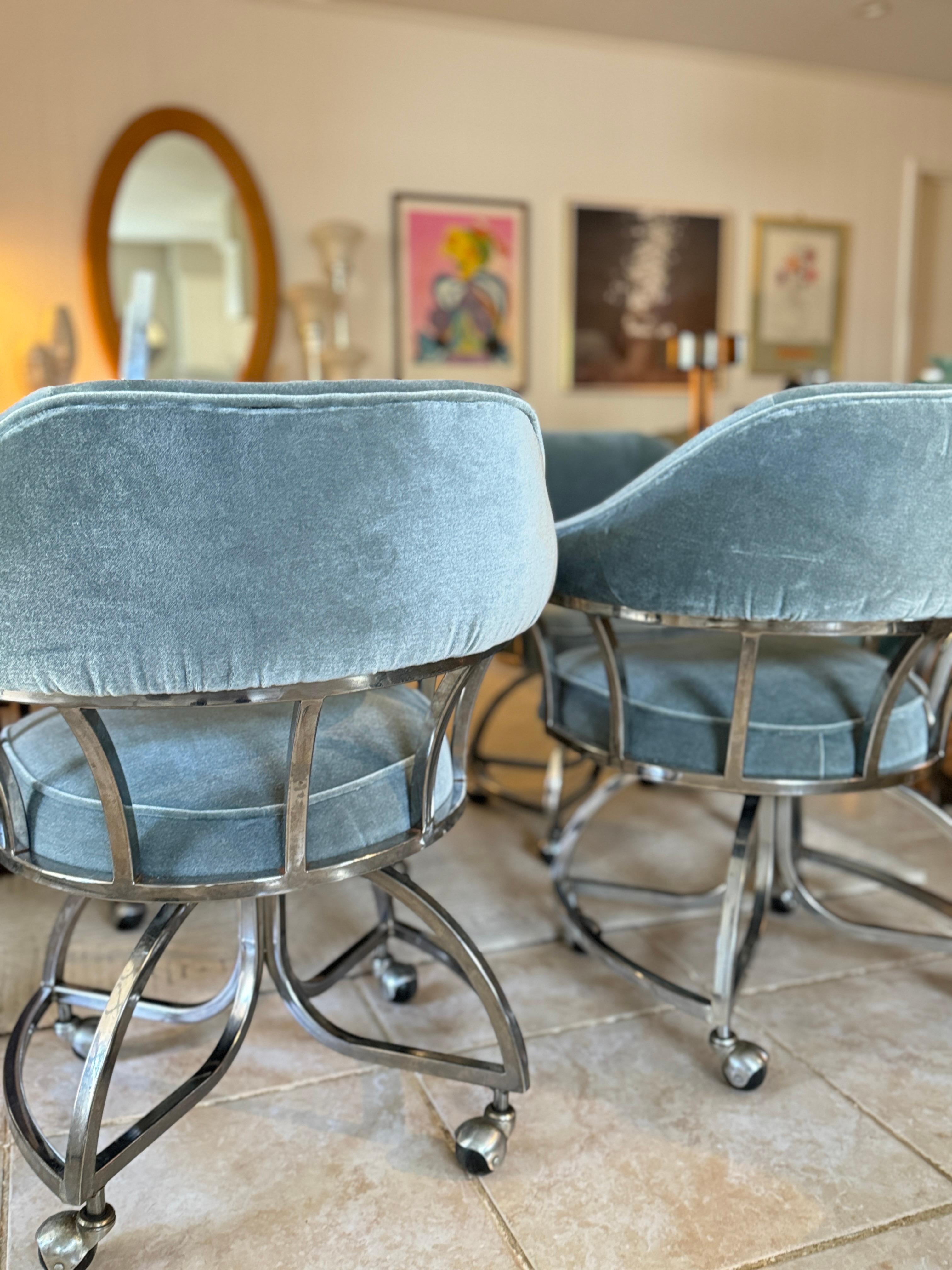 A mid century modern chrome dining set including 4 chairs and table 1970s 5