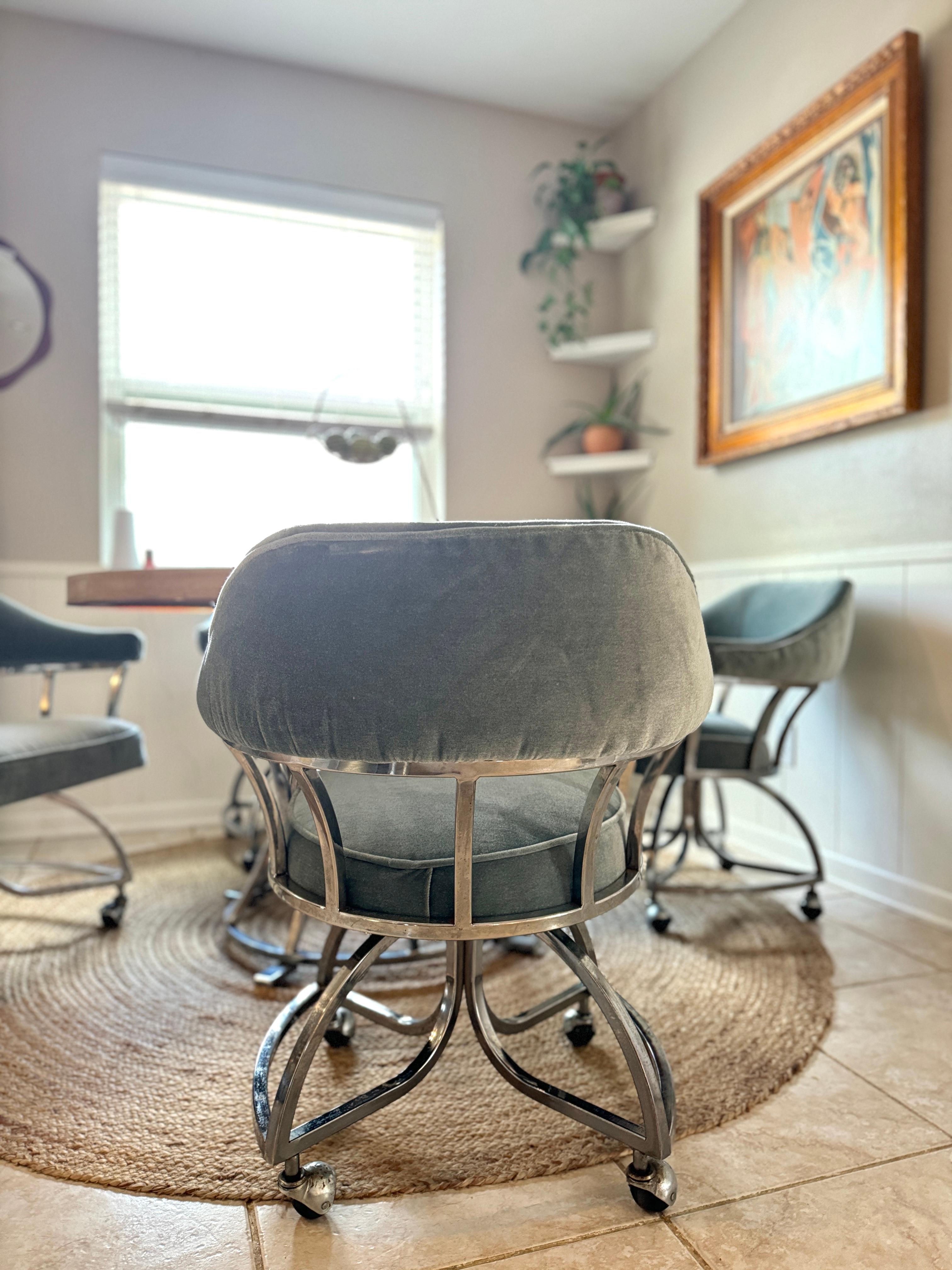 Late 20th Century A mid century modern chrome dining set including 4 chairs and table 1970s