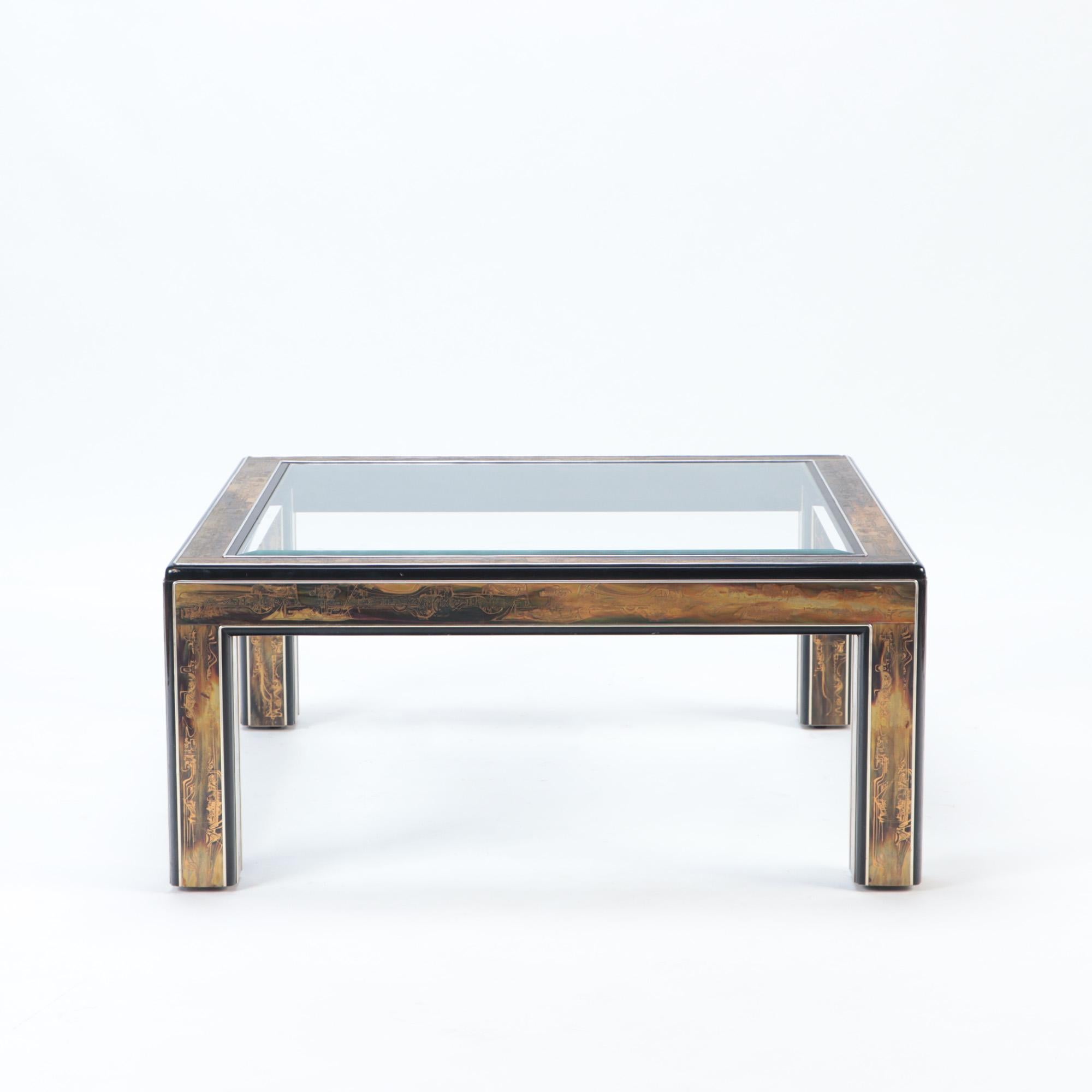 A Mid Century-Modern coffee table designed by Bernhard Rhone for Mastercraft. Mid 70s.