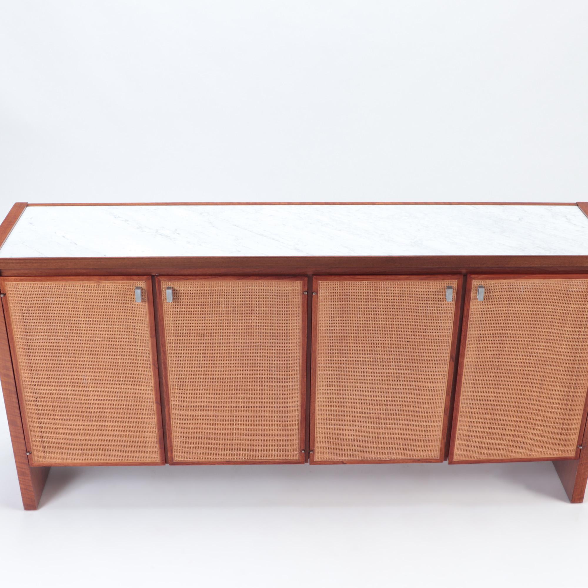 Credenza moderna di metà secolo, America, 1960 circa In condizioni buone in vendita a Philadelphia, PA