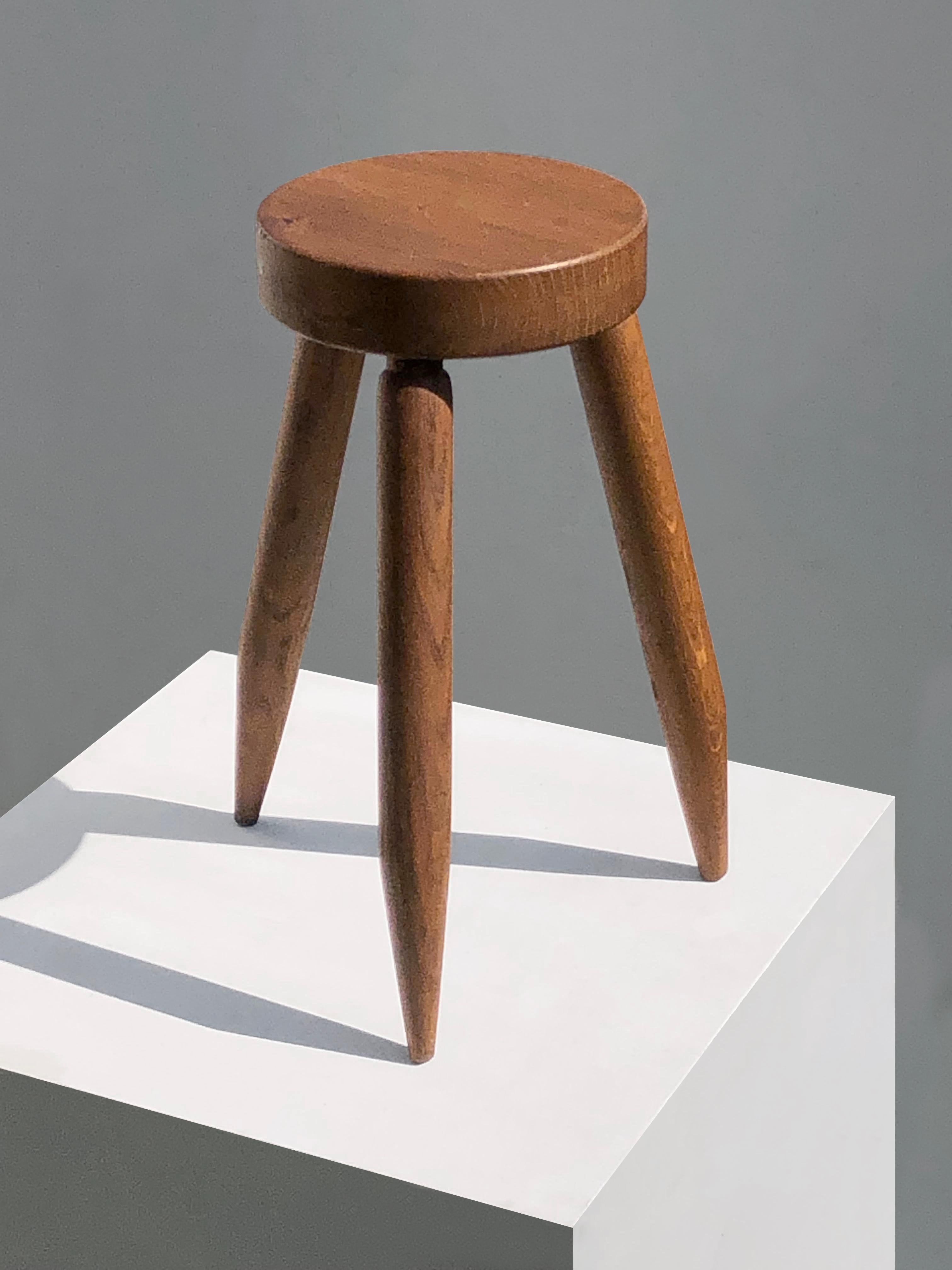 OOL ou table d'appoint en orme mi-siècle moderne, France, 1950 Bon état - En vente à PARIS, FR