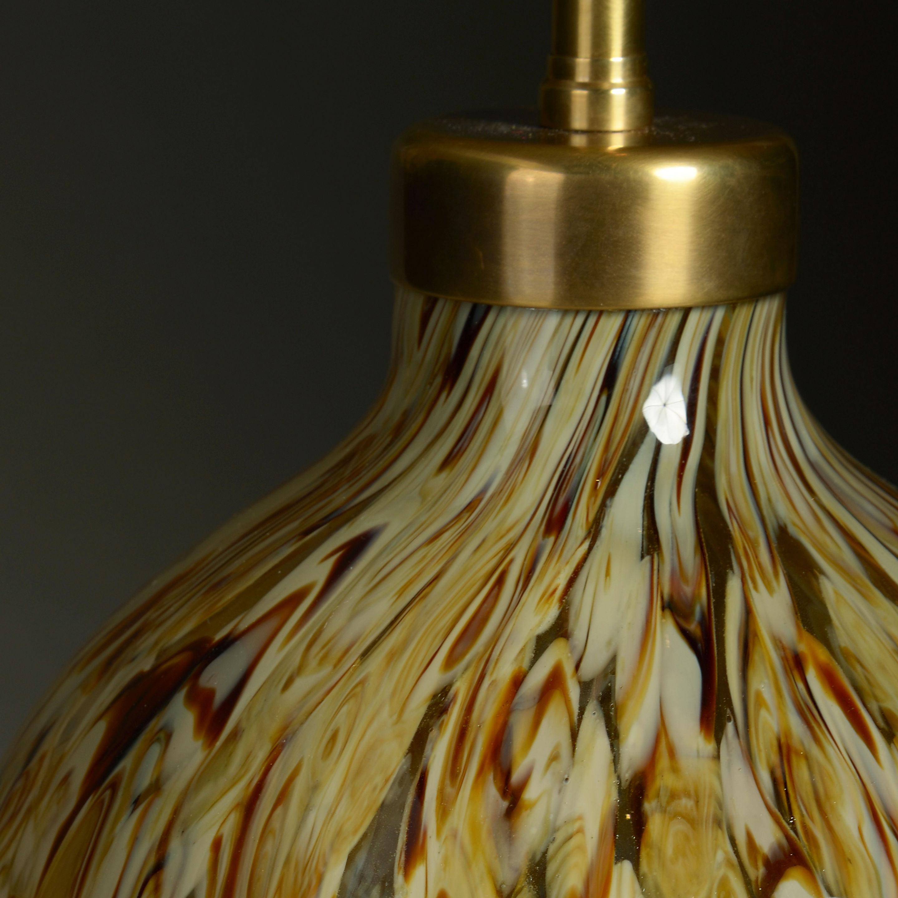 Mid-Century Modern Glass Vase Lamp In Good Condition In London, GB