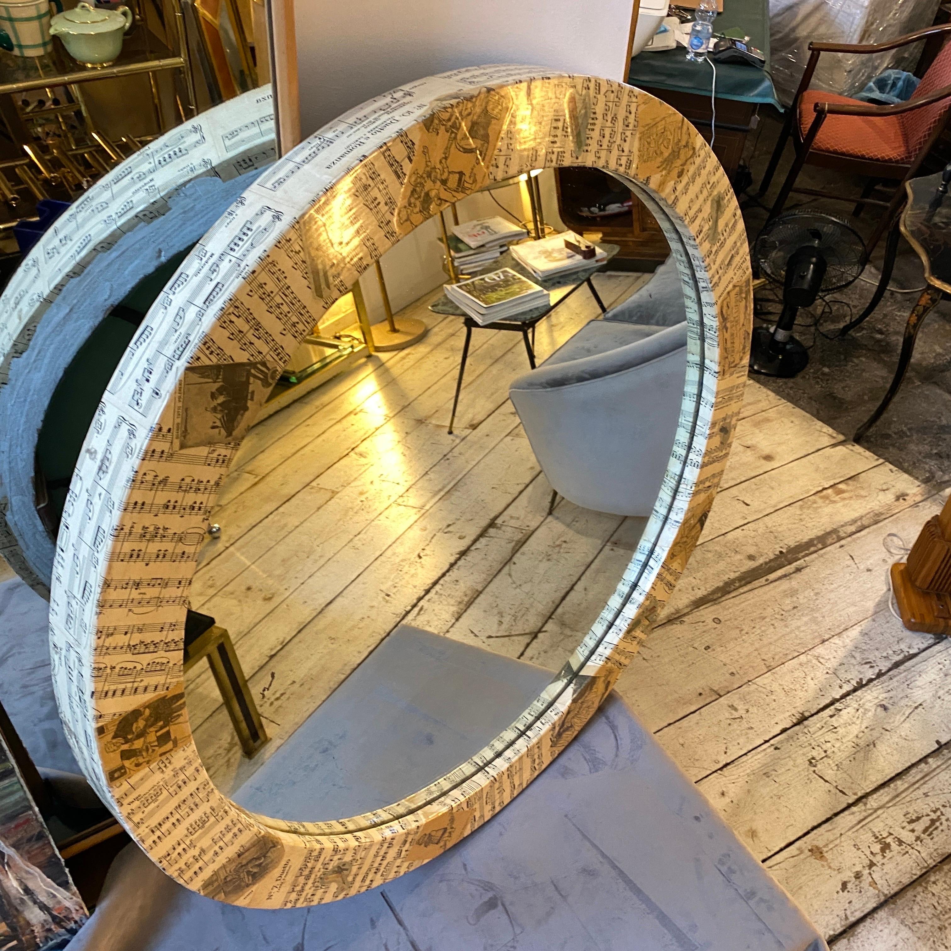 1960s Mid-Century Modern Hand-Crafted Round Italian Wall Mirror For Sale 4