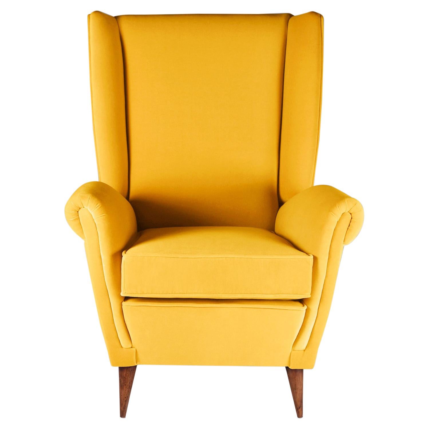 Mid-Century Modern Inspired Italian Style ‘Marcello’ Lounge Chair For Sale