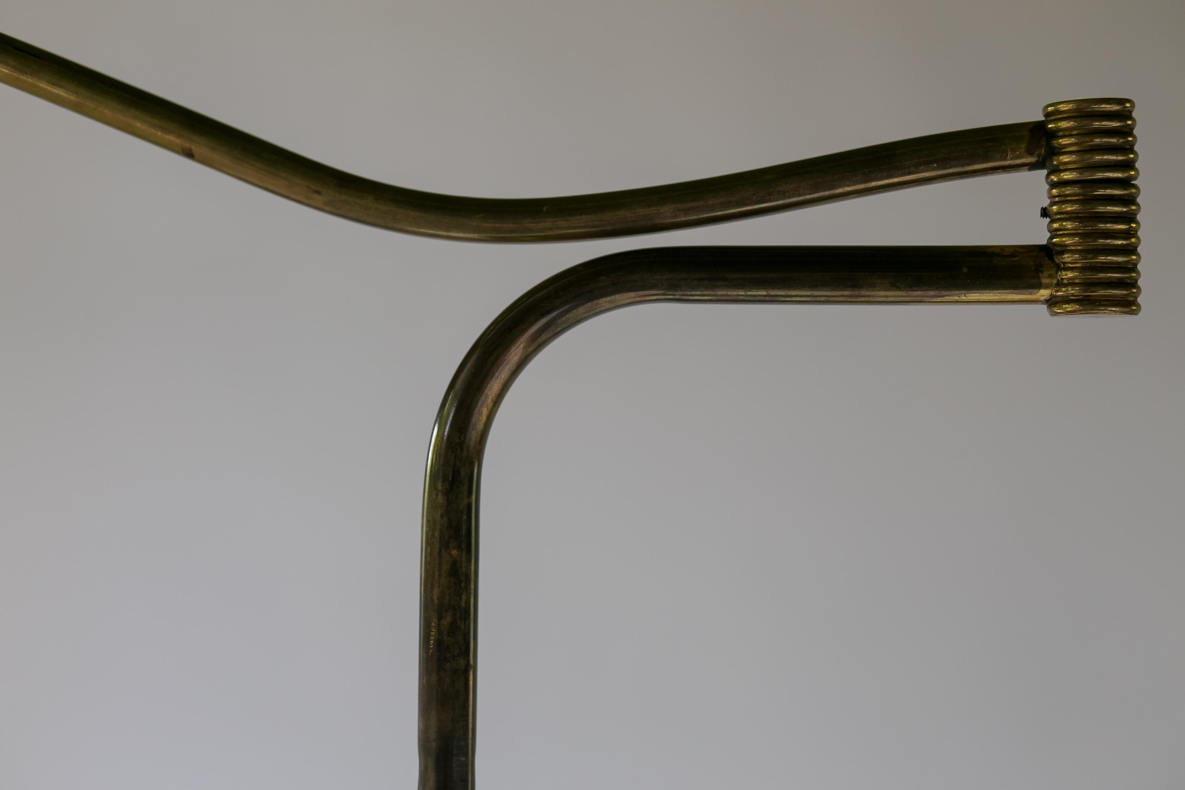 Mid-Century Modern Italian Floor Lamp In Brass, Black Leather and White Linen 7