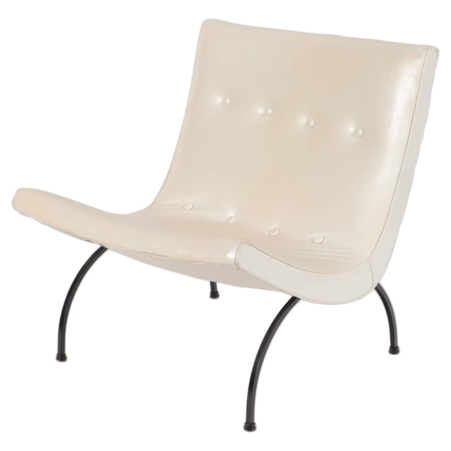 Mid-Century Modern Milo Baughman White Scoop Chair, circa 1950