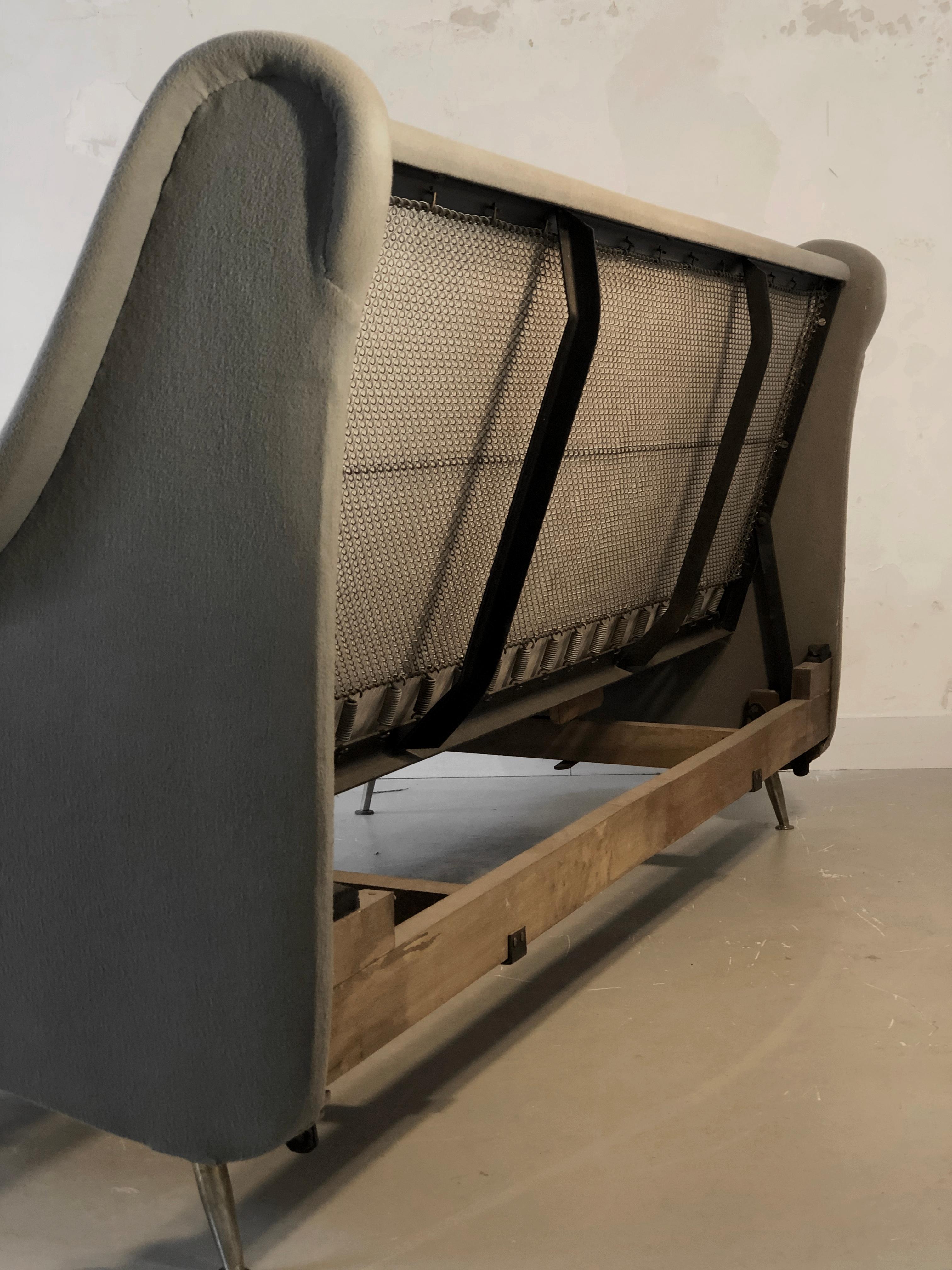 A MID-CENTURY-MODERN MODERNIST FREE-FORM Grauer SOFA von ERTON, Frankreich, 1950 im Angebot 5