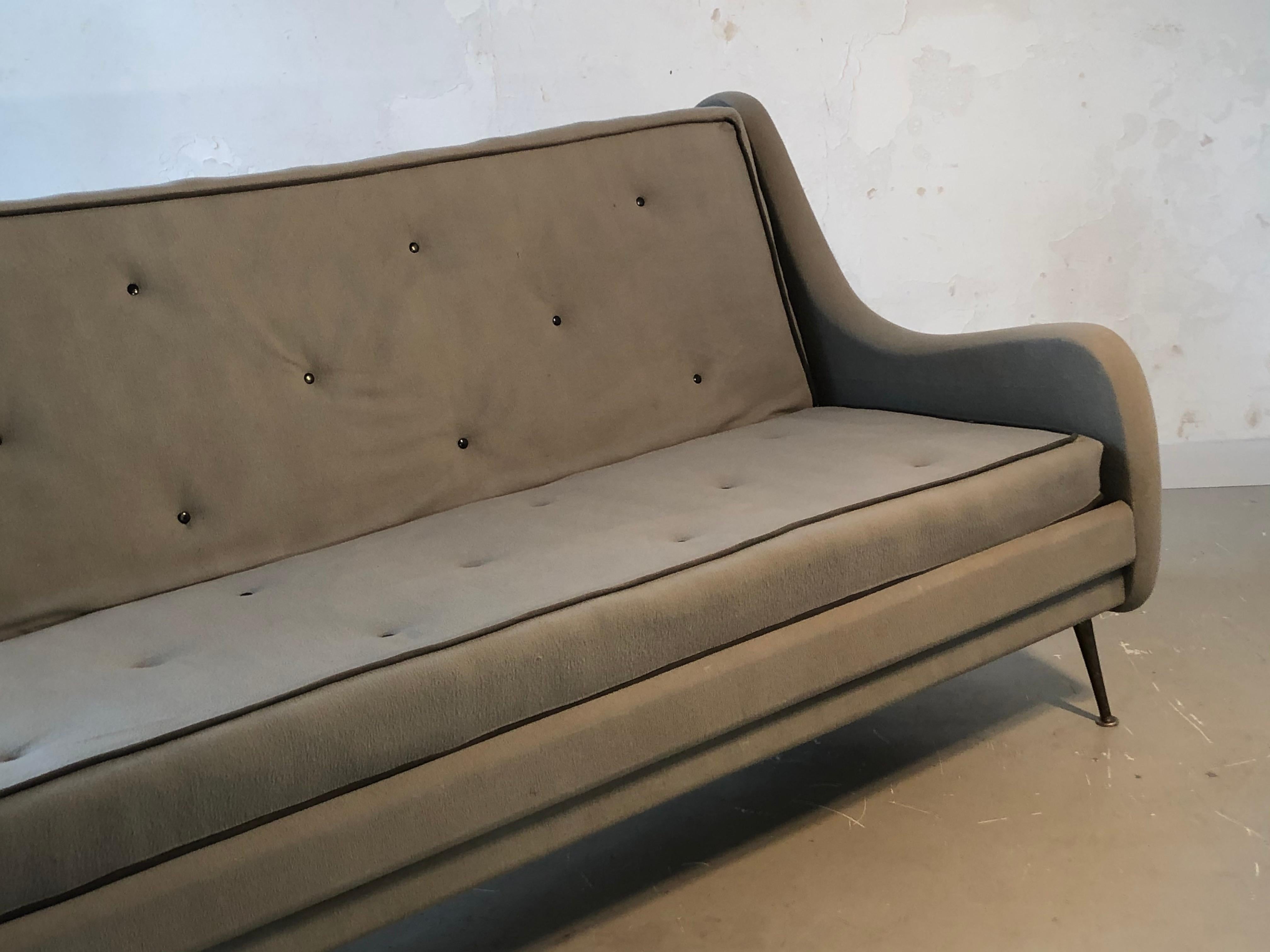 A MID-CENTURY-MODERN MODERNIST FREE-FORM Grauer SOFA von ERTON, Frankreich, 1950 (Moderne der Mitte des Jahrhunderts) im Angebot