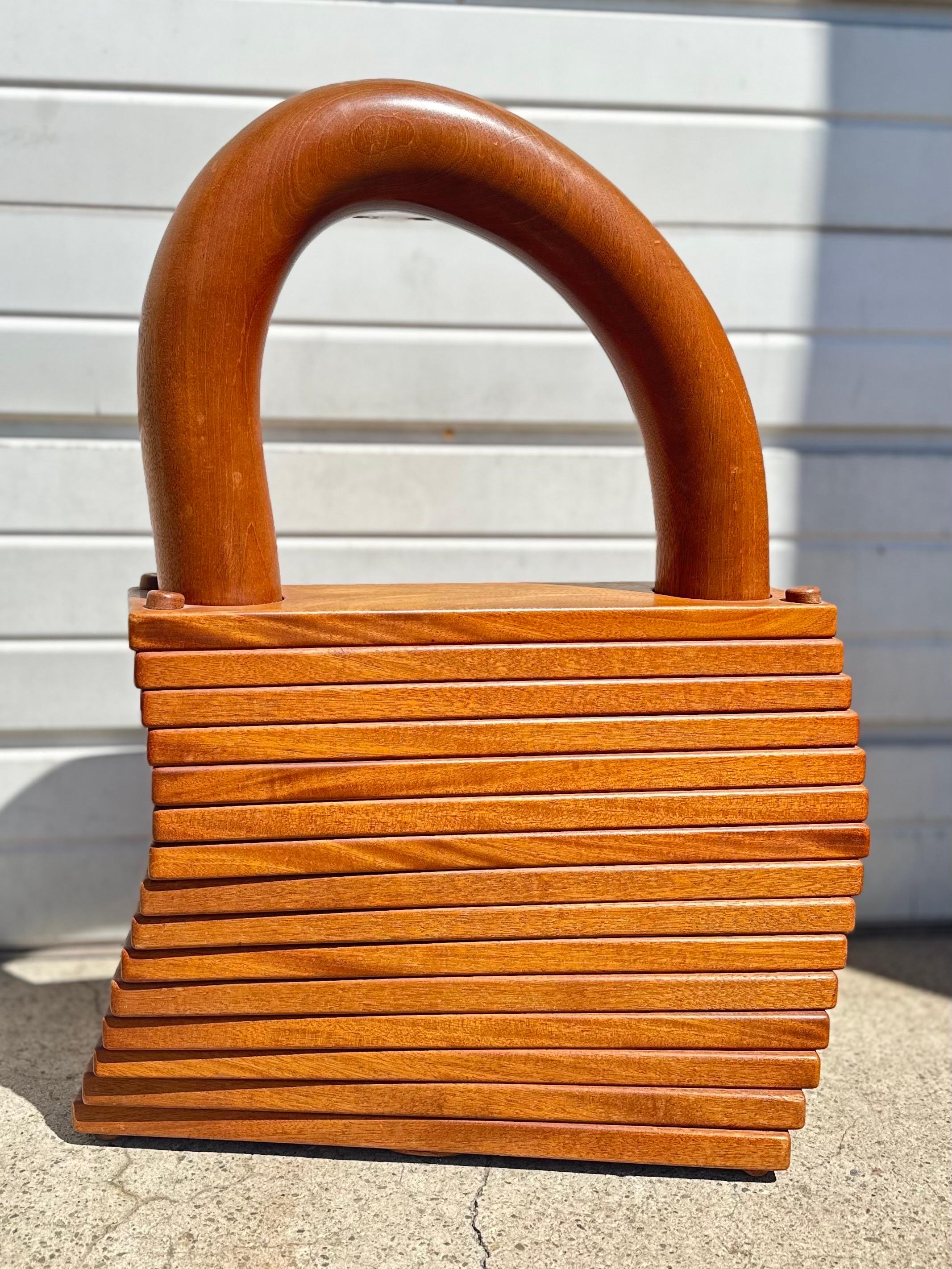 A Mid Century Modern Monumental American Studios Craft Wood Pad Lock Sculpture  In Good Condition For Sale In Englewood, NJ