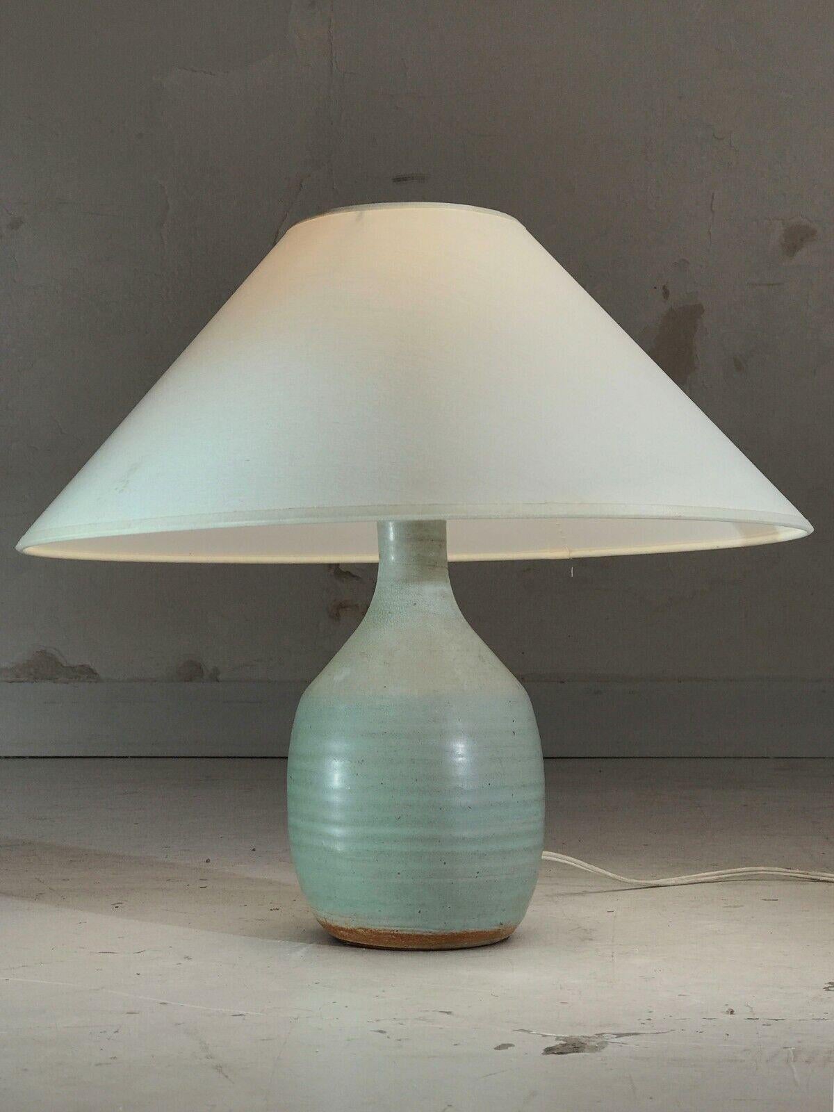 Mid-Century Modern A MID-CENTURY-MODERN NEOCLASSIC Ceramic TABLE LAMP by DRILLON, France 1950 For Sale