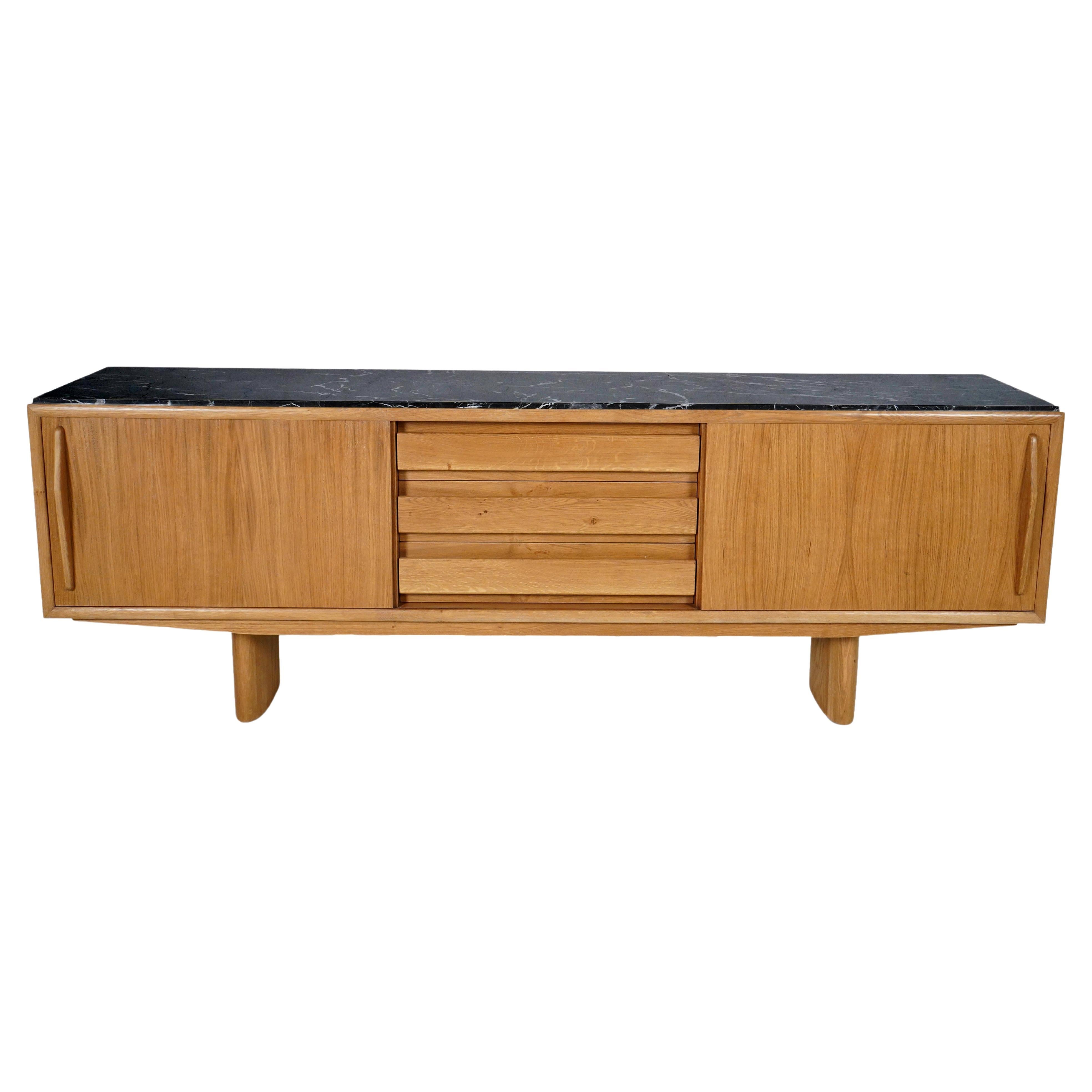 Mid-Century Modern Oak Sideboard with 2 Sliding Doors and 3 Drawers