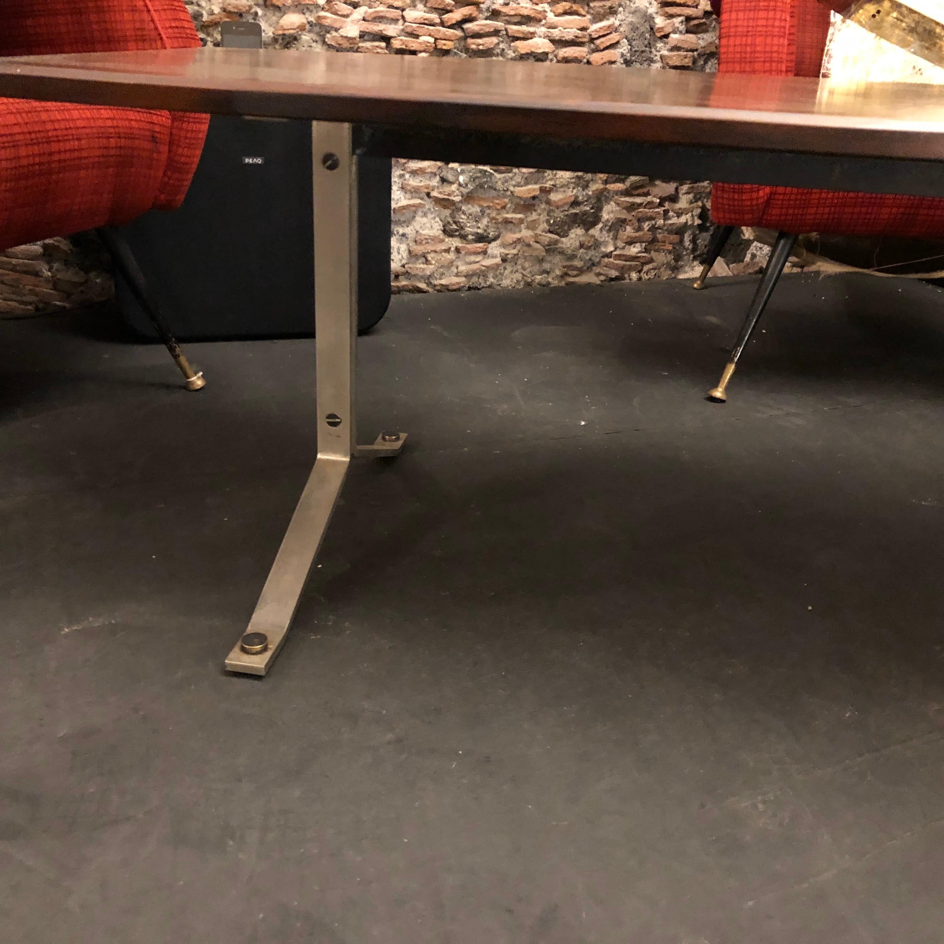 20th Century 1970s Osvaldo Borsani style Mid-Century Modern Steel Italian Side Table For Sale