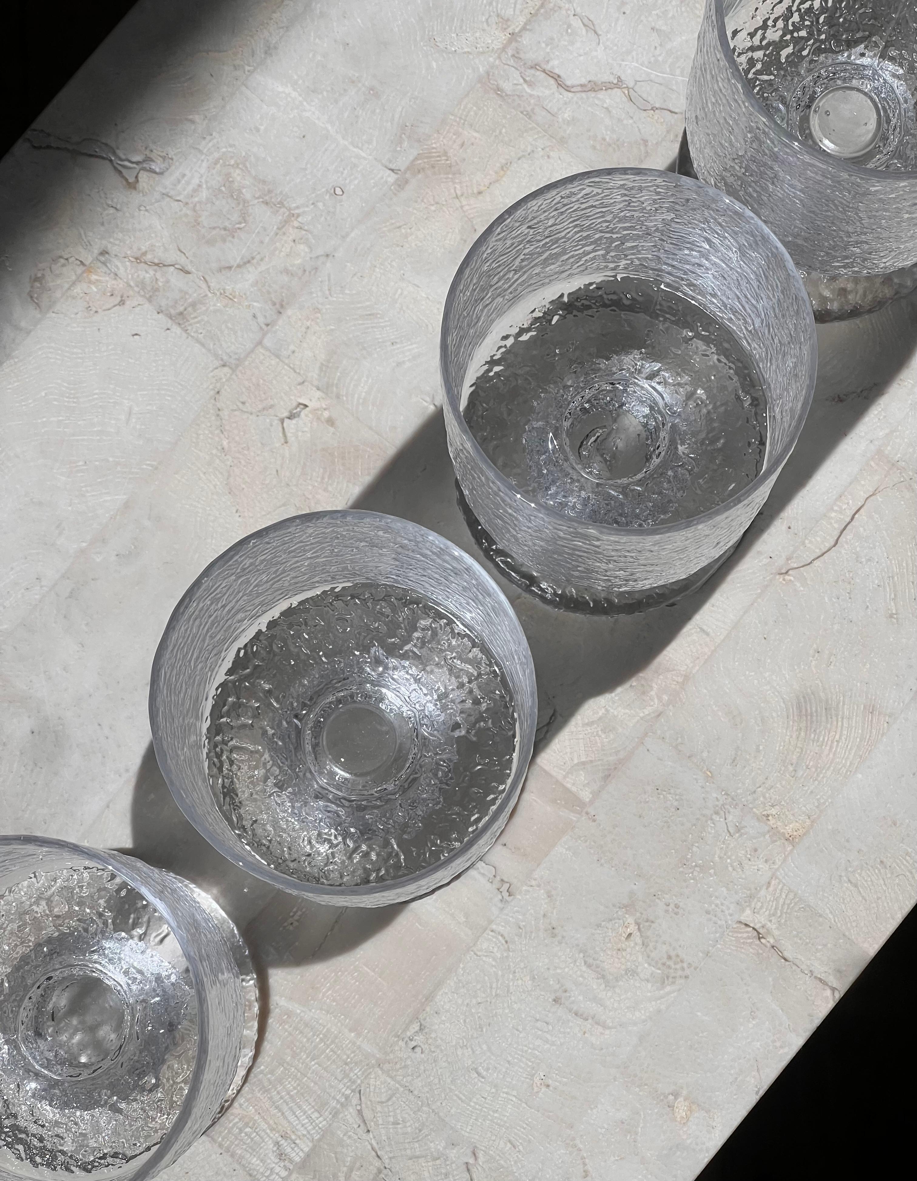 A mid century modern set of four water goblets by LASIA, Finland 1960s Finlandés