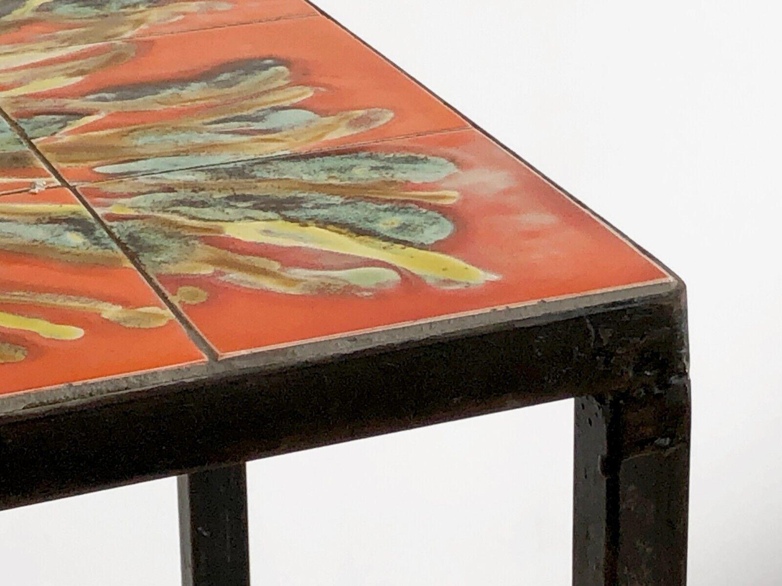 A MID-CENTURY-MODERN SIDE or COFFEE Ceramic TABLE, VALLAURIS, France 1950 For Sale 3