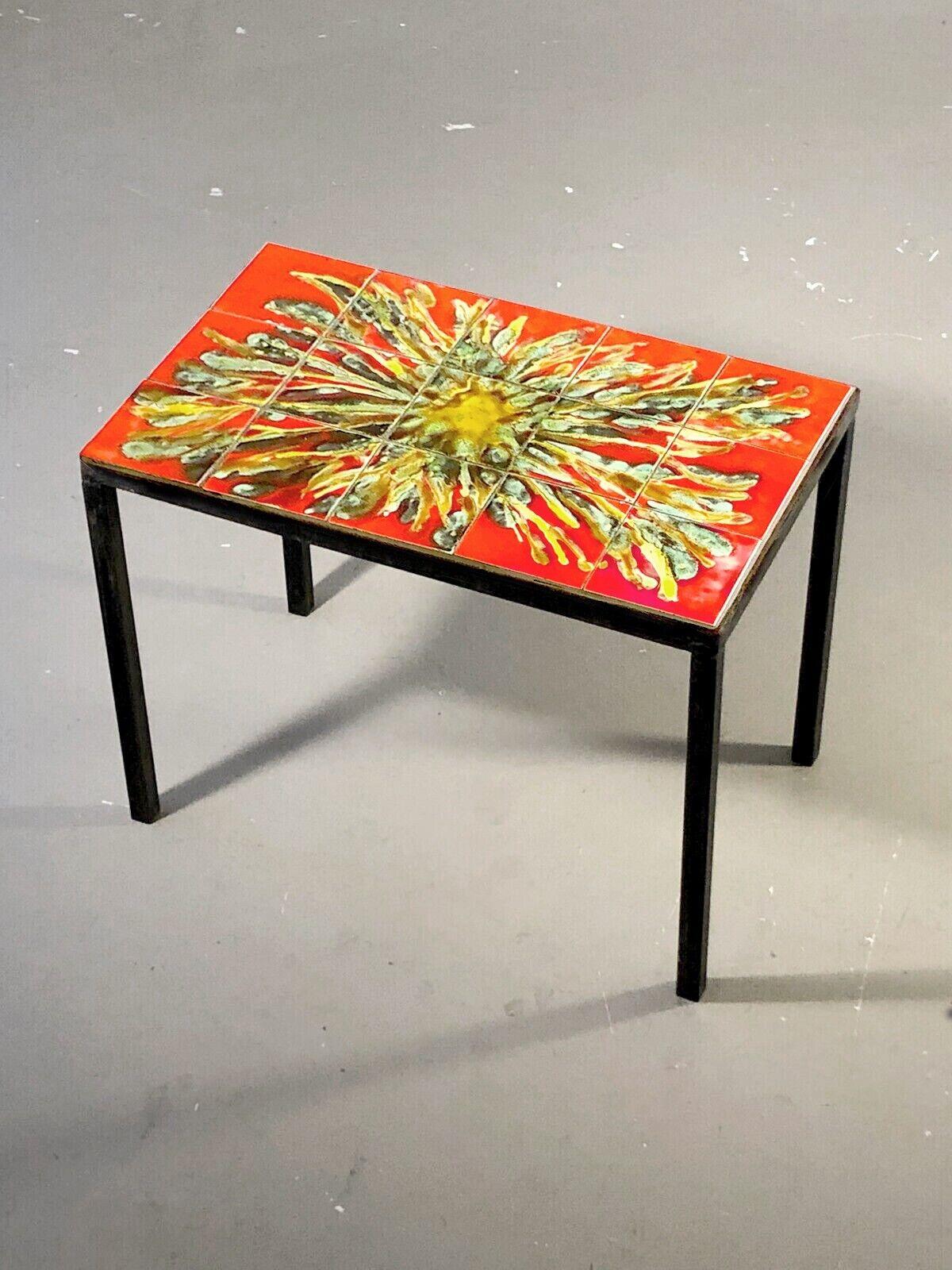 A MID-CENTURY-MODERN SIDE or COFFEE Ceramic TABLE, VALLAURIS, France 1950 For Sale 1