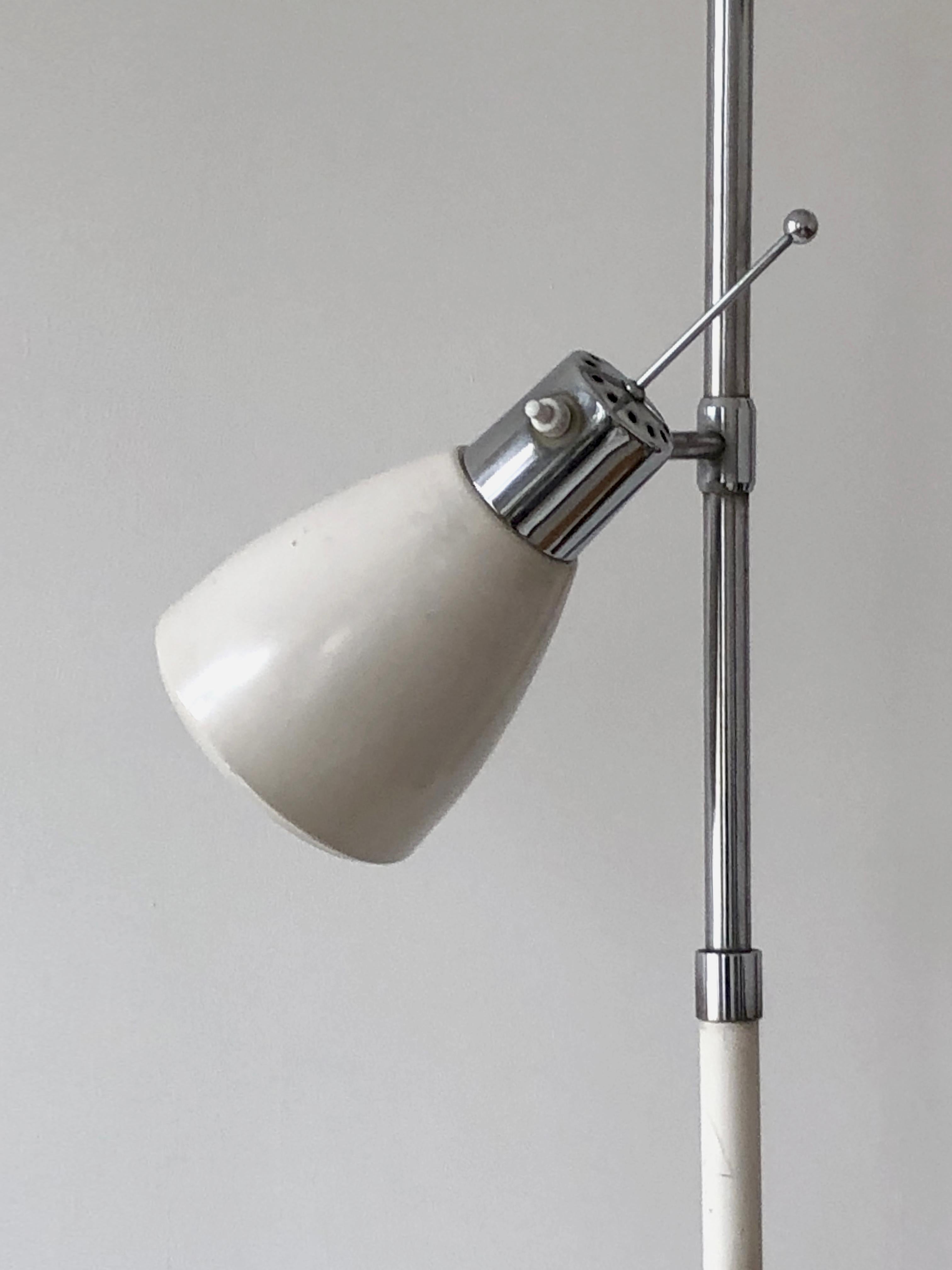 A MID-CENTURY-MODERN SPACE-AGE FLOOR LAMP by ETIENNE FERMIGIER MONIX France 1960 For Sale 2