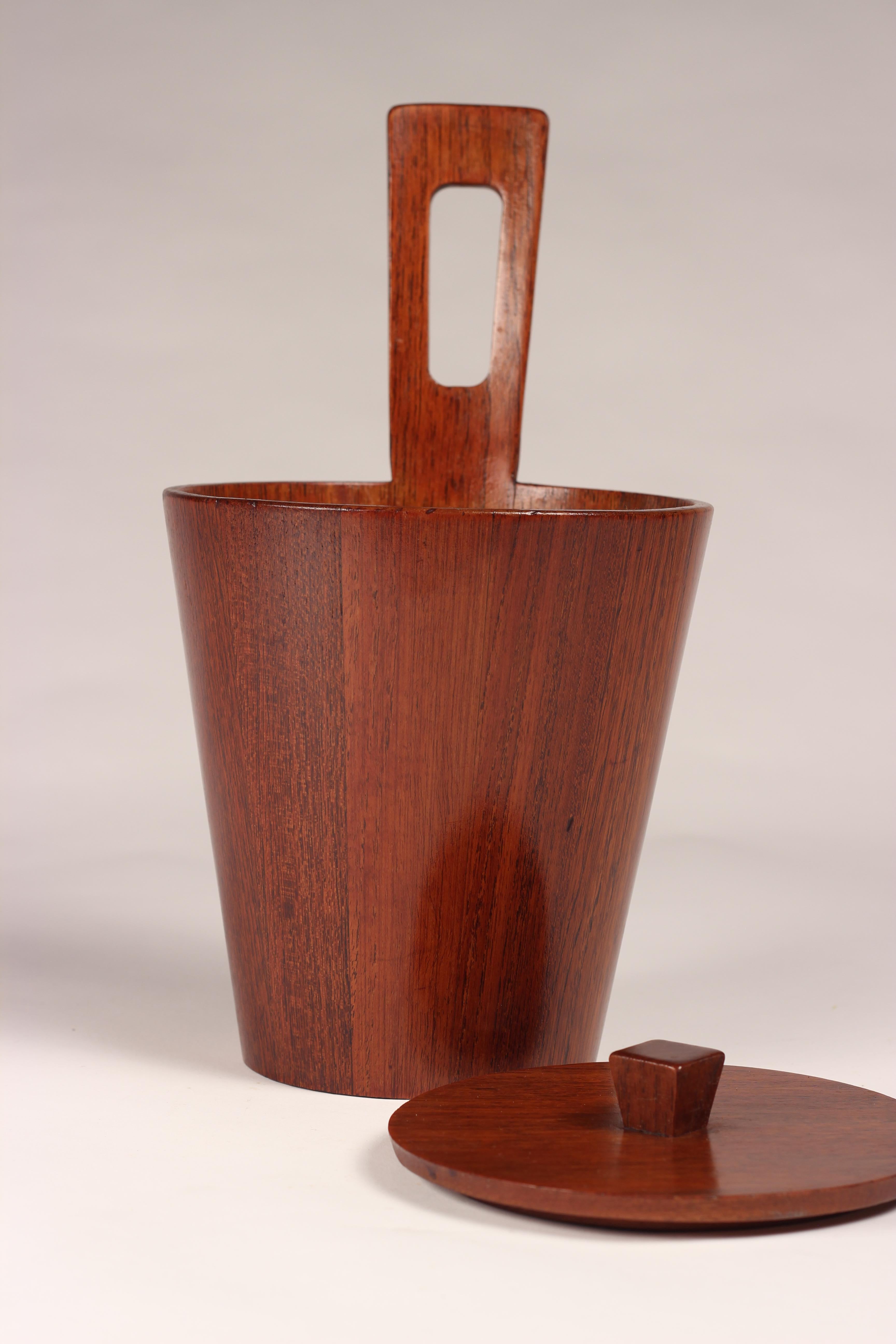 Mid-Century Modern Teak Italian Arni Form Ice Bucket For Sale 8