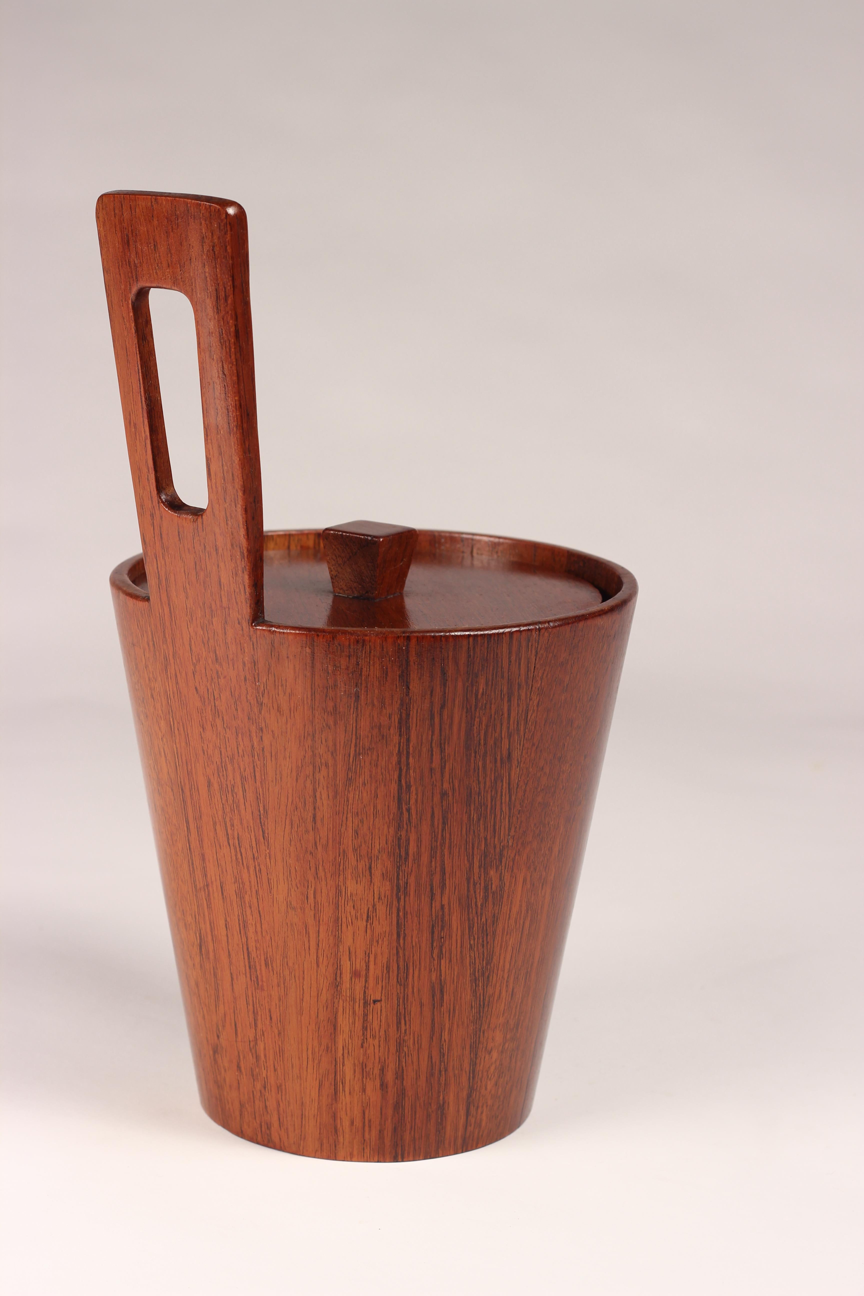 Mid-Century Modern Teak Italian Arni Form Ice Bucket For Sale 1