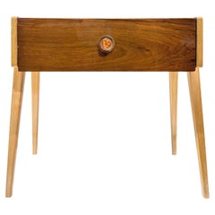 Zweifarbiger Beistelltisch aus Teakholz, Mid-Century Modern, englisch, ca. 1960