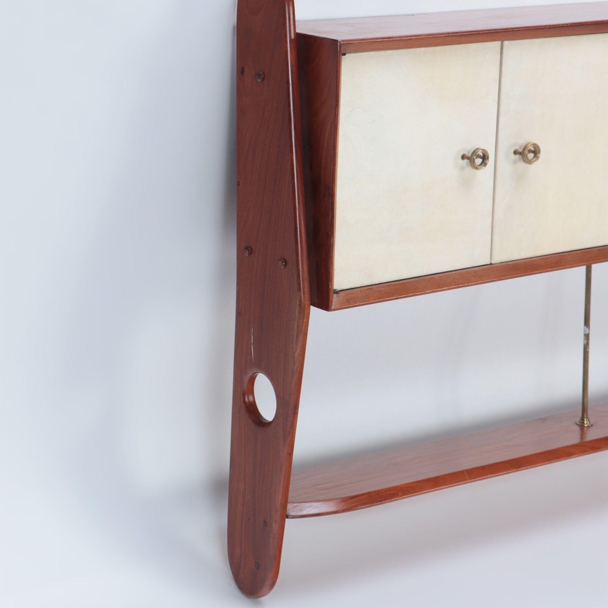 Mid-Century Modern Walnut Wall Hung Head Board, circa 1960 In Good Condition For Sale In Philadelphia, PA
