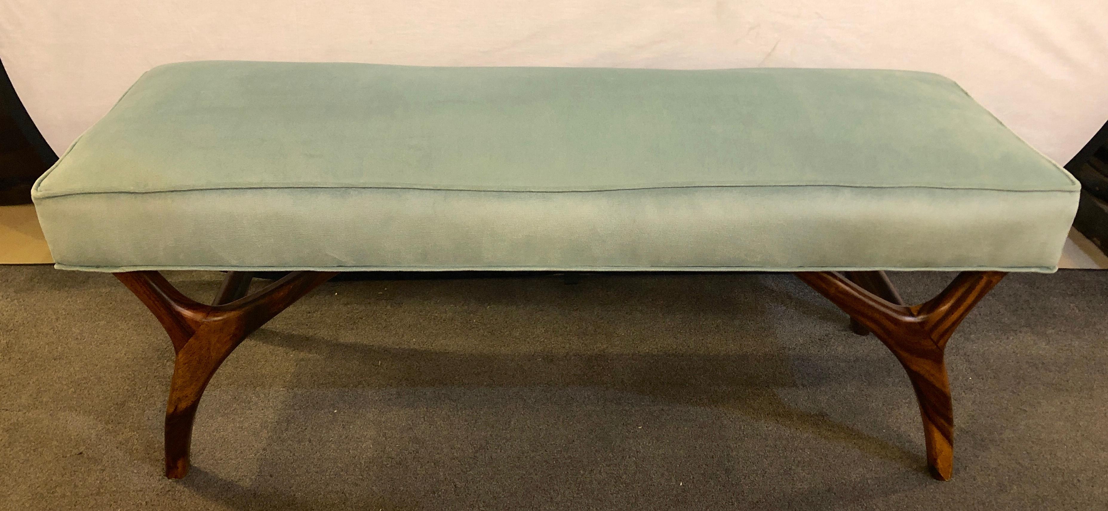 Mid-Century Modern Window Bench or Footstool in New Upholstered In Good Condition In Stamford, CT