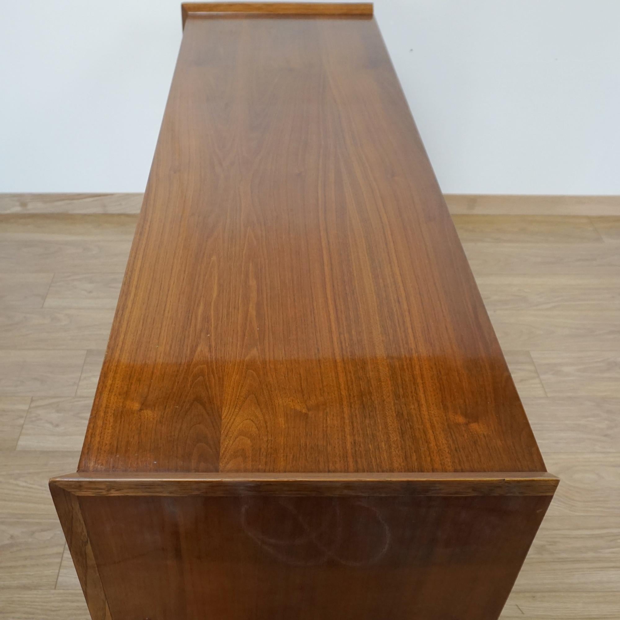 A mid-century Sideboard designed by Kent Coffey for J.B. Van Sciver Co 3