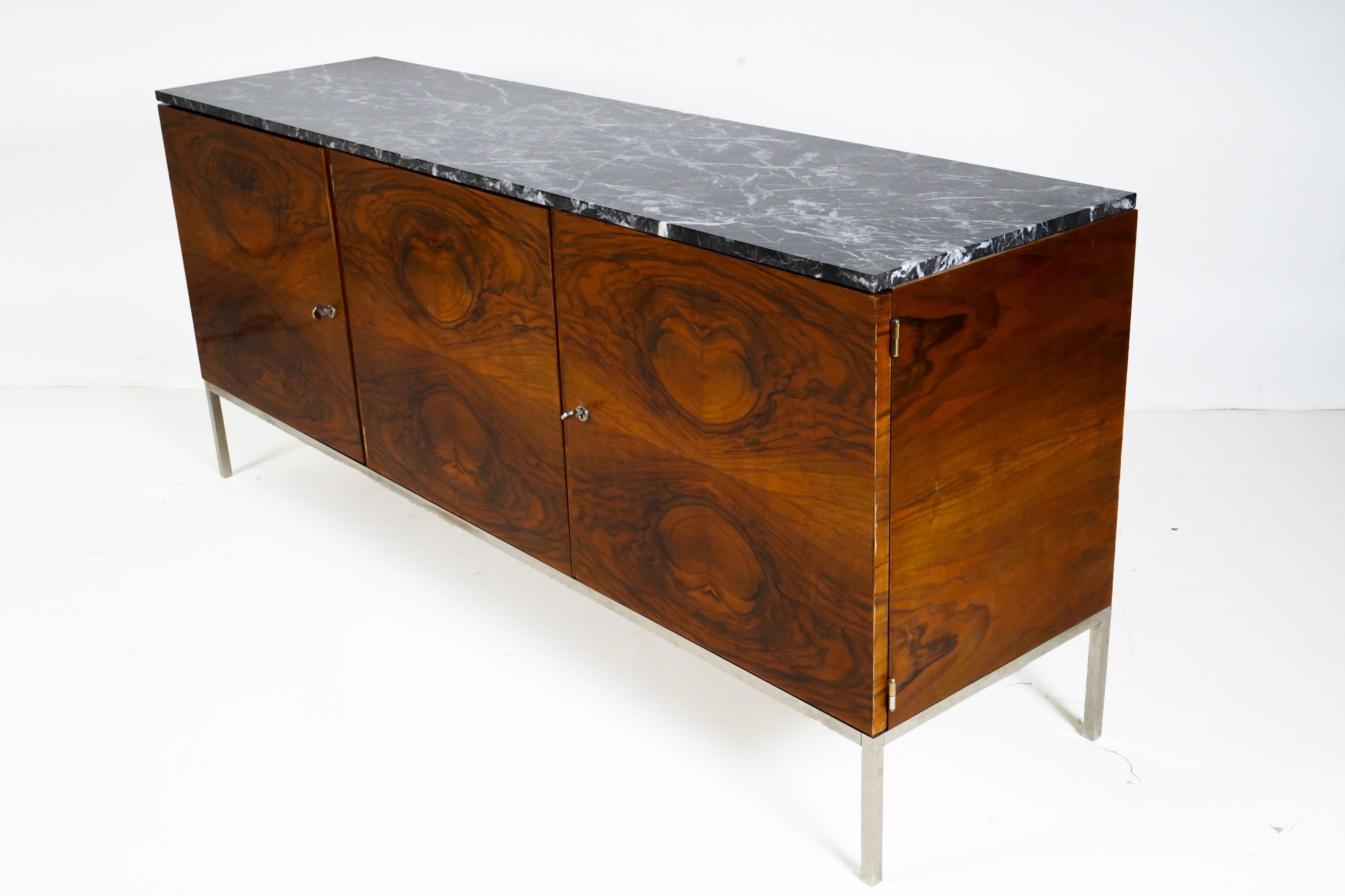 A Midcentury Sideboard with a Stainless Steel Base and Marble Top  In Good Condition For Sale In Chicago, IL