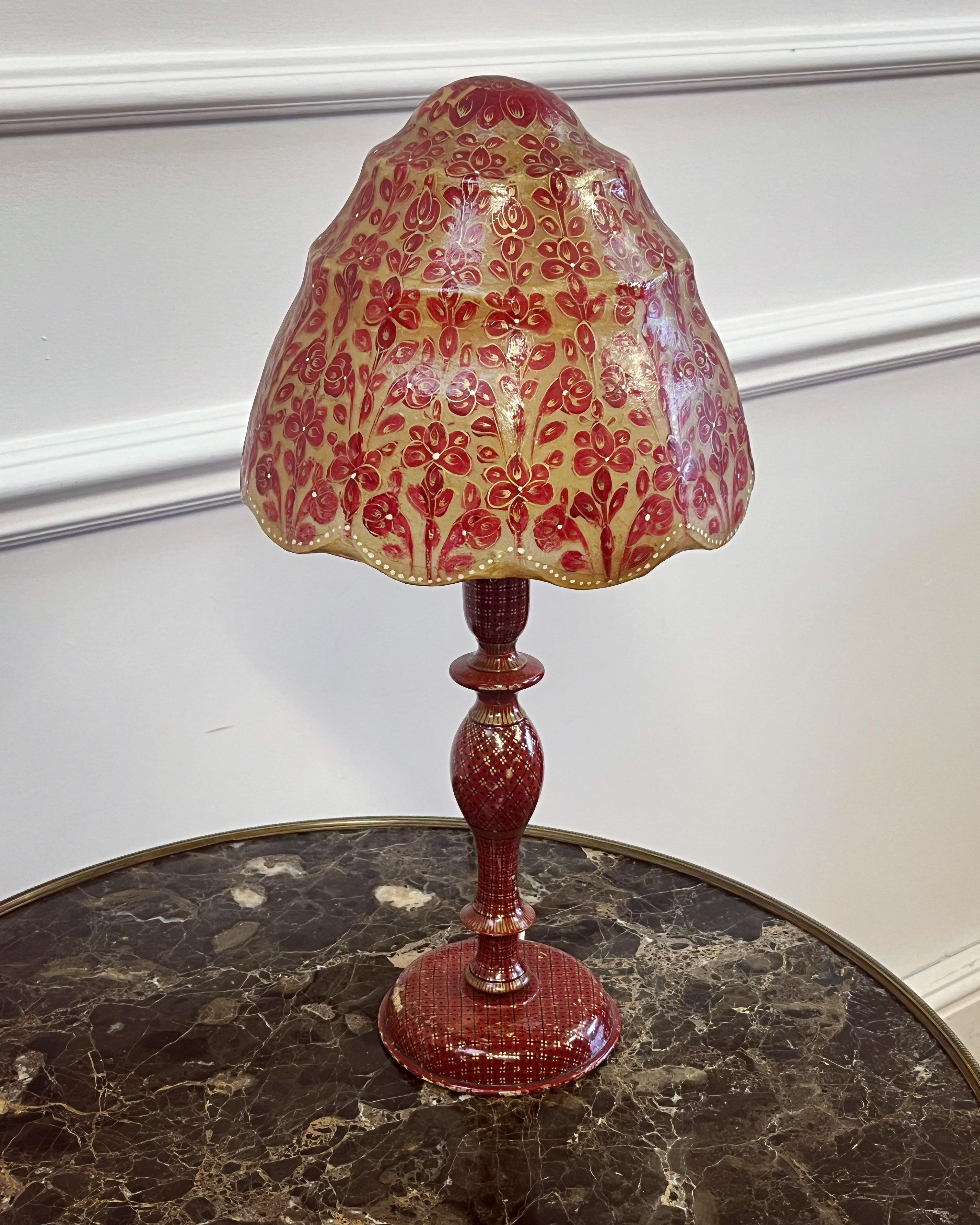 Lampe en laque et velum du milieu du Twentieth siècle Bon état - En vente à London, GB