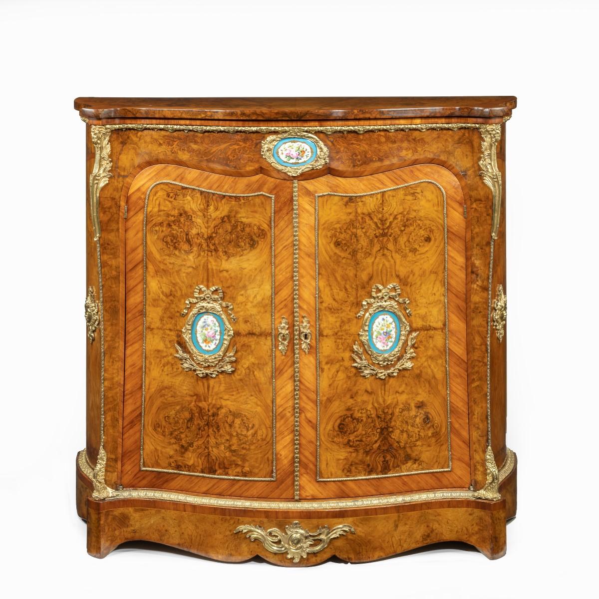 Mid-Victorian Kingwood Serpentine Cabinet For Sale 5