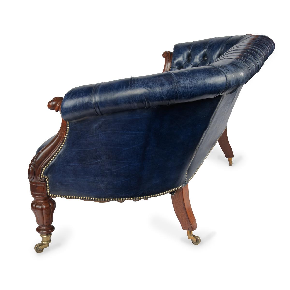 Mitte viktorianisches Mahagoni-Sofa mit drei Sitzern (Leder) im Angebot