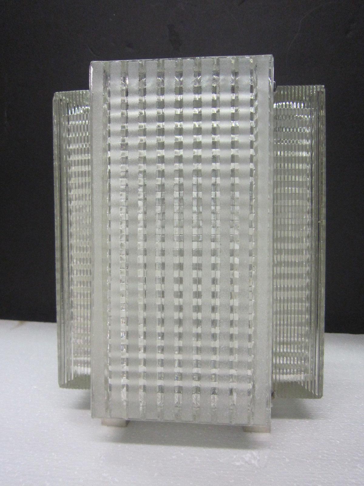 A Midcentury 4 panel cubist glass table lamp with polished nickeled trim For Sale 4