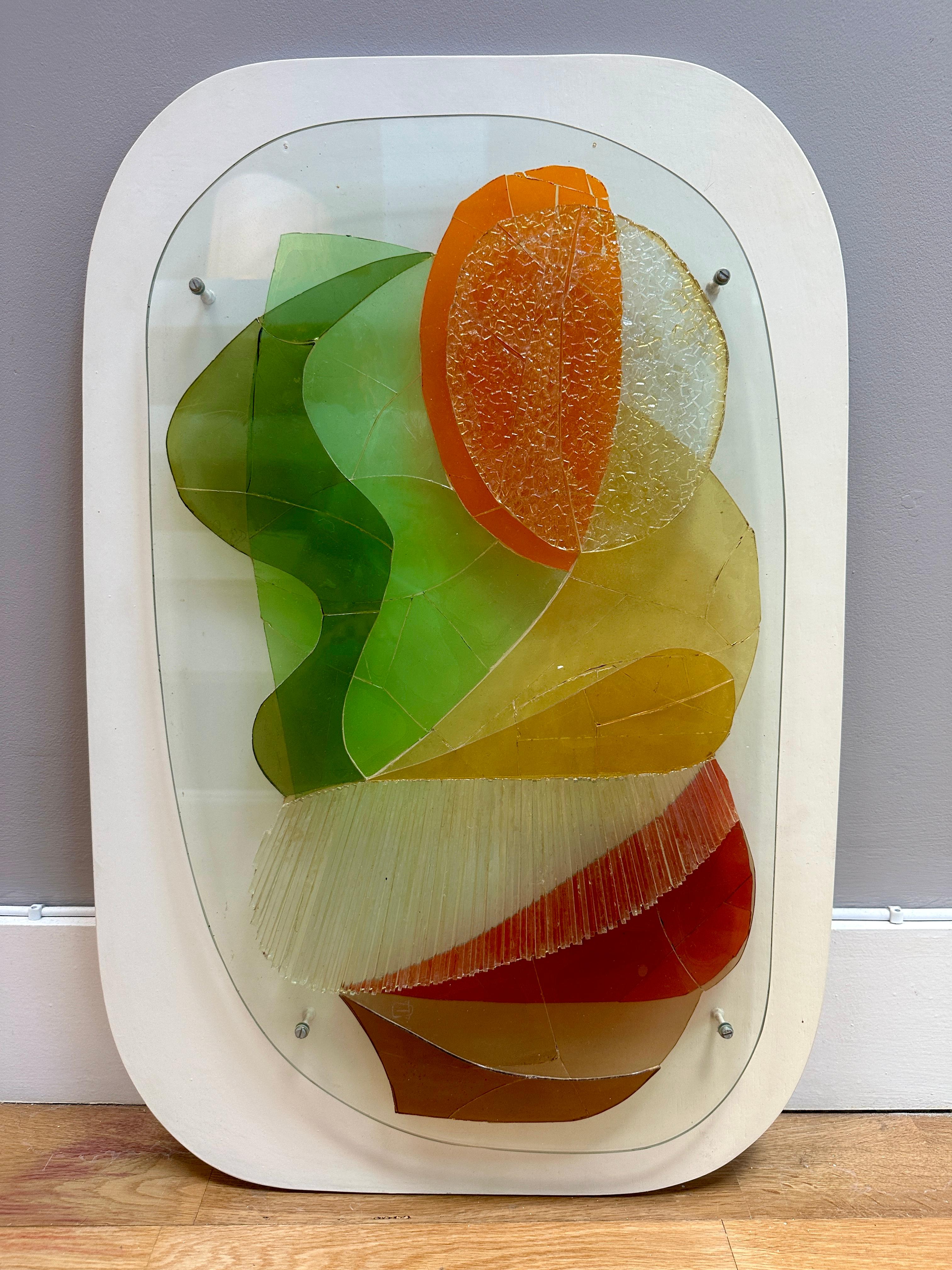 Ein Midcentury Vibrant Dekorative Glas Stück Wandkunst (Europäisch) im Angebot