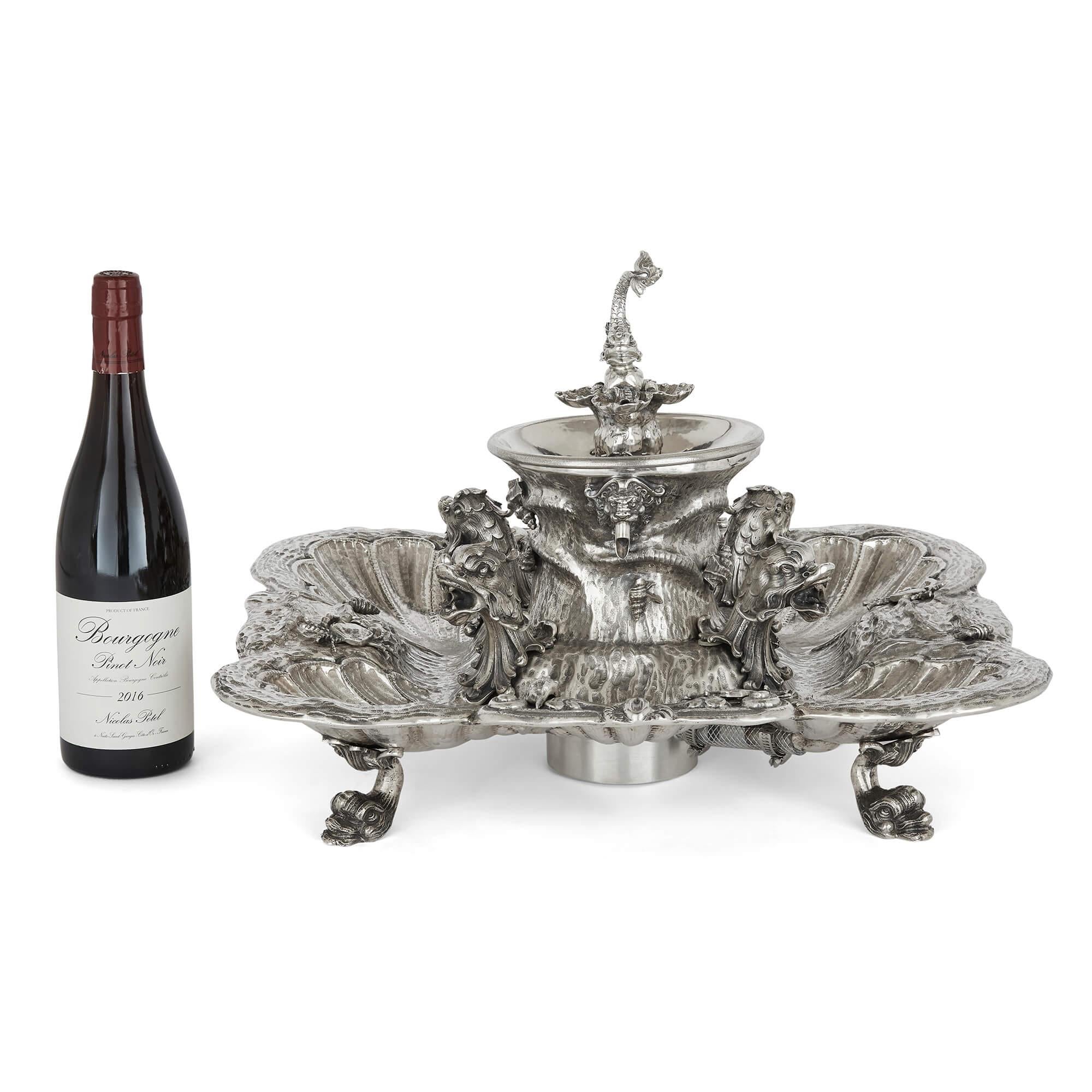 Milanese Sterling Silver 20th Century Fountain Centrepiece For Sale 4