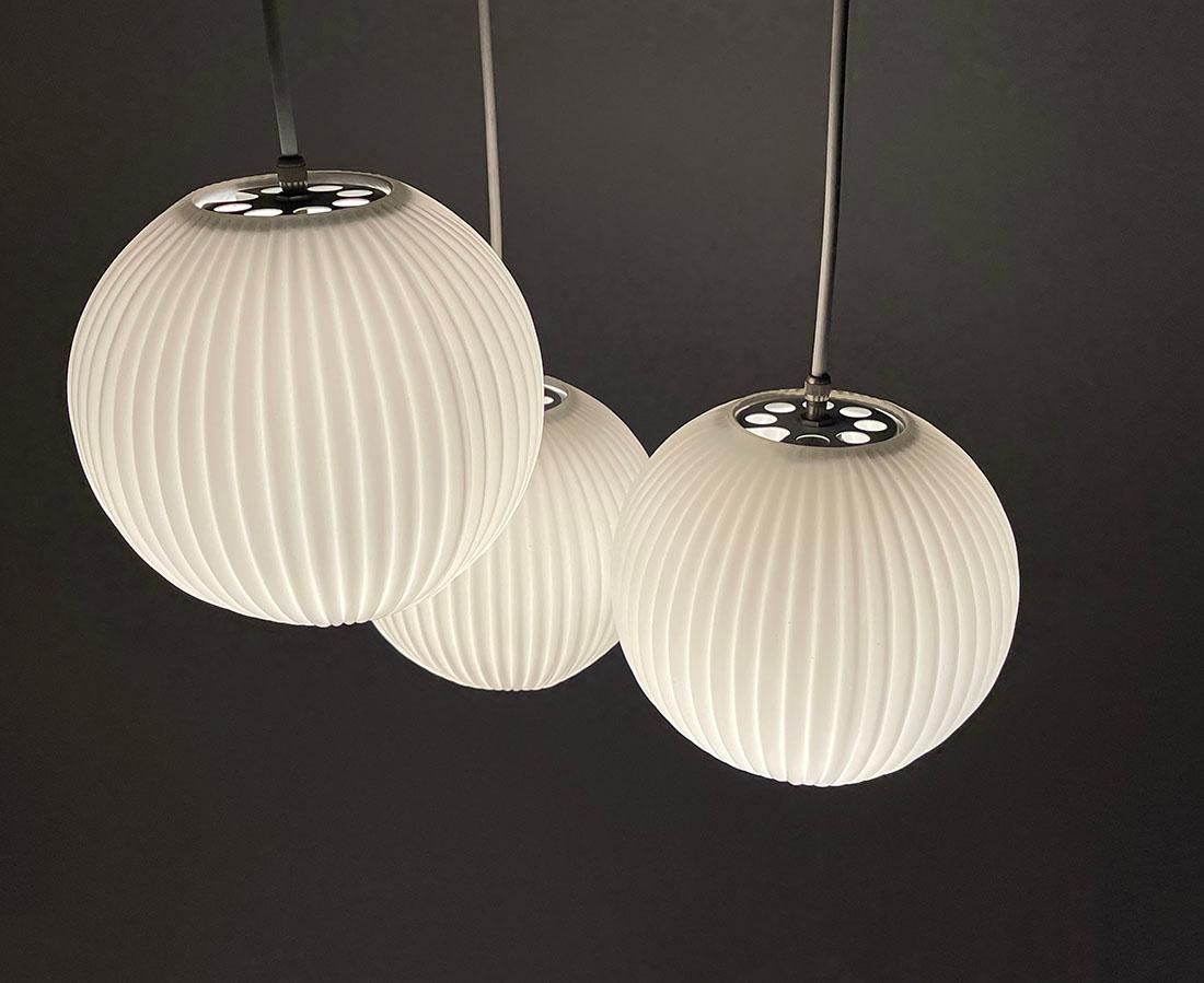 Milk Glass Pendant Lamp by Louis Kalff for Philips, 1960s In Good Condition For Sale In Delft, NL