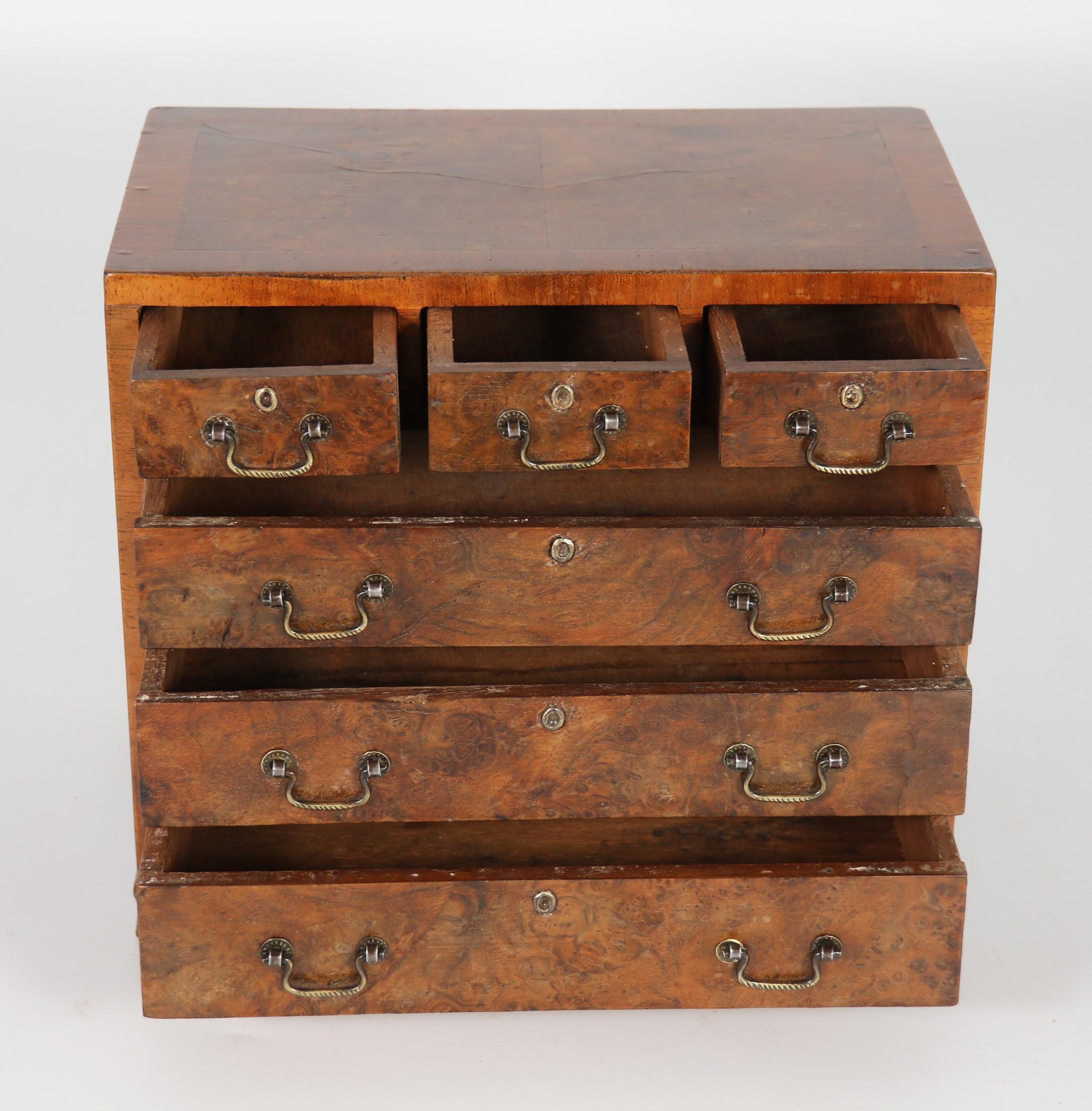 A miniature George II style figured walnut chest of drawers, English circa 1900 For Sale 9