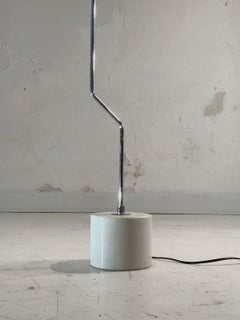 A POST-MODERN MODERNIST Metal & Marble FLOOR LAMP Gino SARFATTI Style Italy 1970
