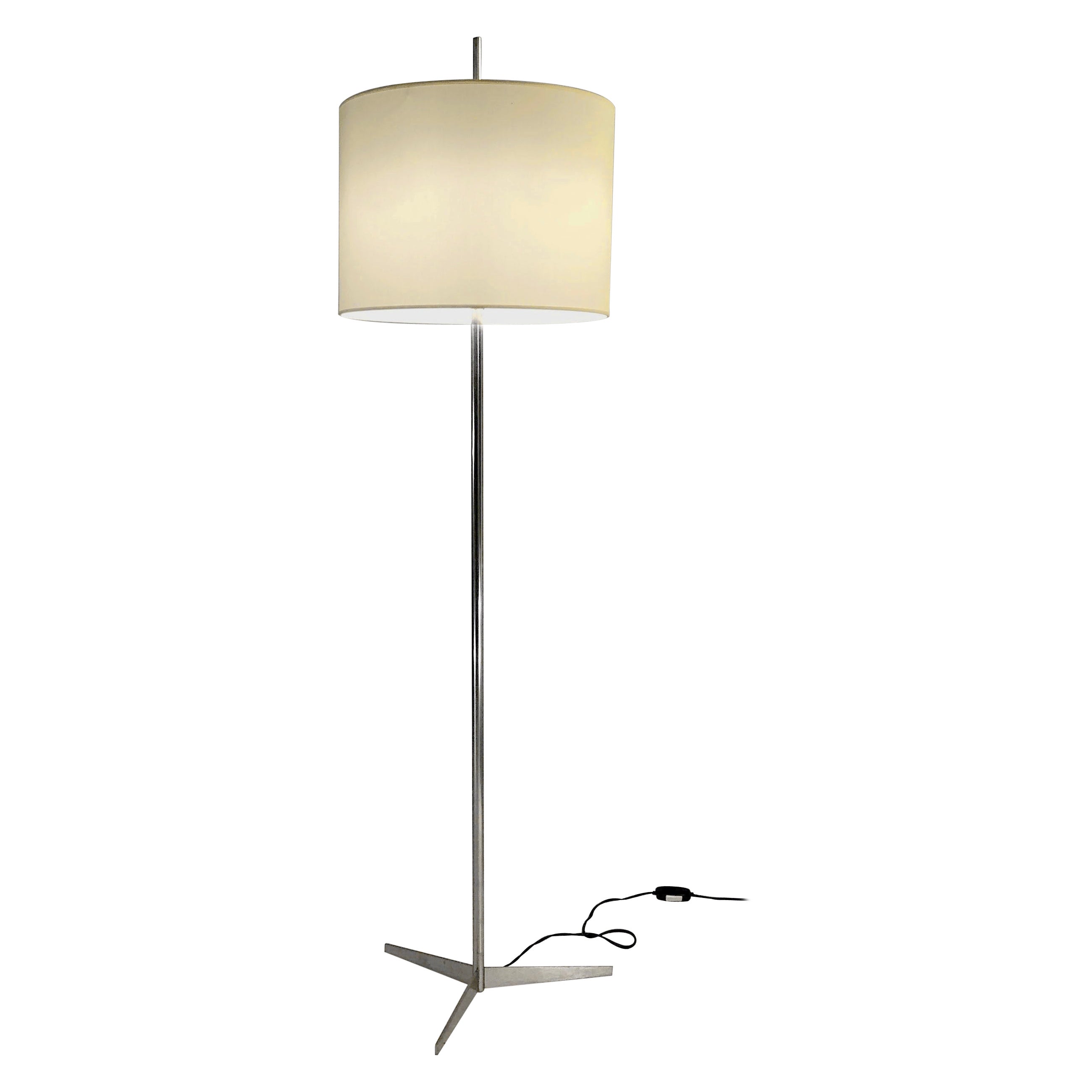 A MINIMALIST MID-CENTURY-MODERN FLOOR LAMP by TITO AGNOLI & OLUCE, Italy 1950