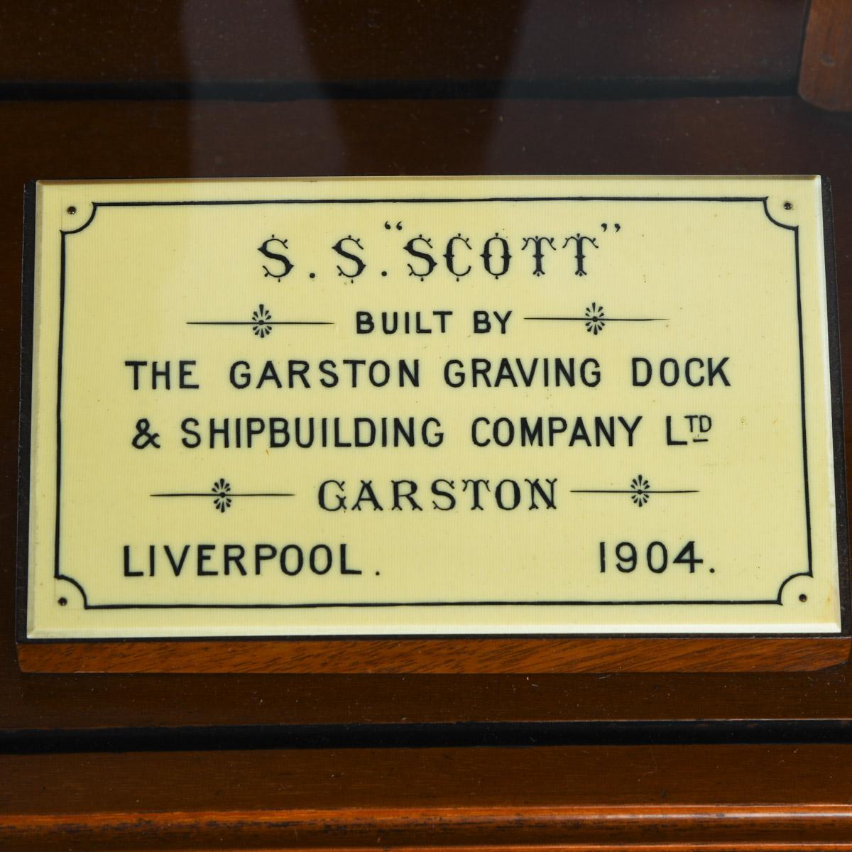 Un modelo de astillero con fondo de espejo del 'S.S. Scott', por Garston de Liverpool, 1904 siglo XX en venta