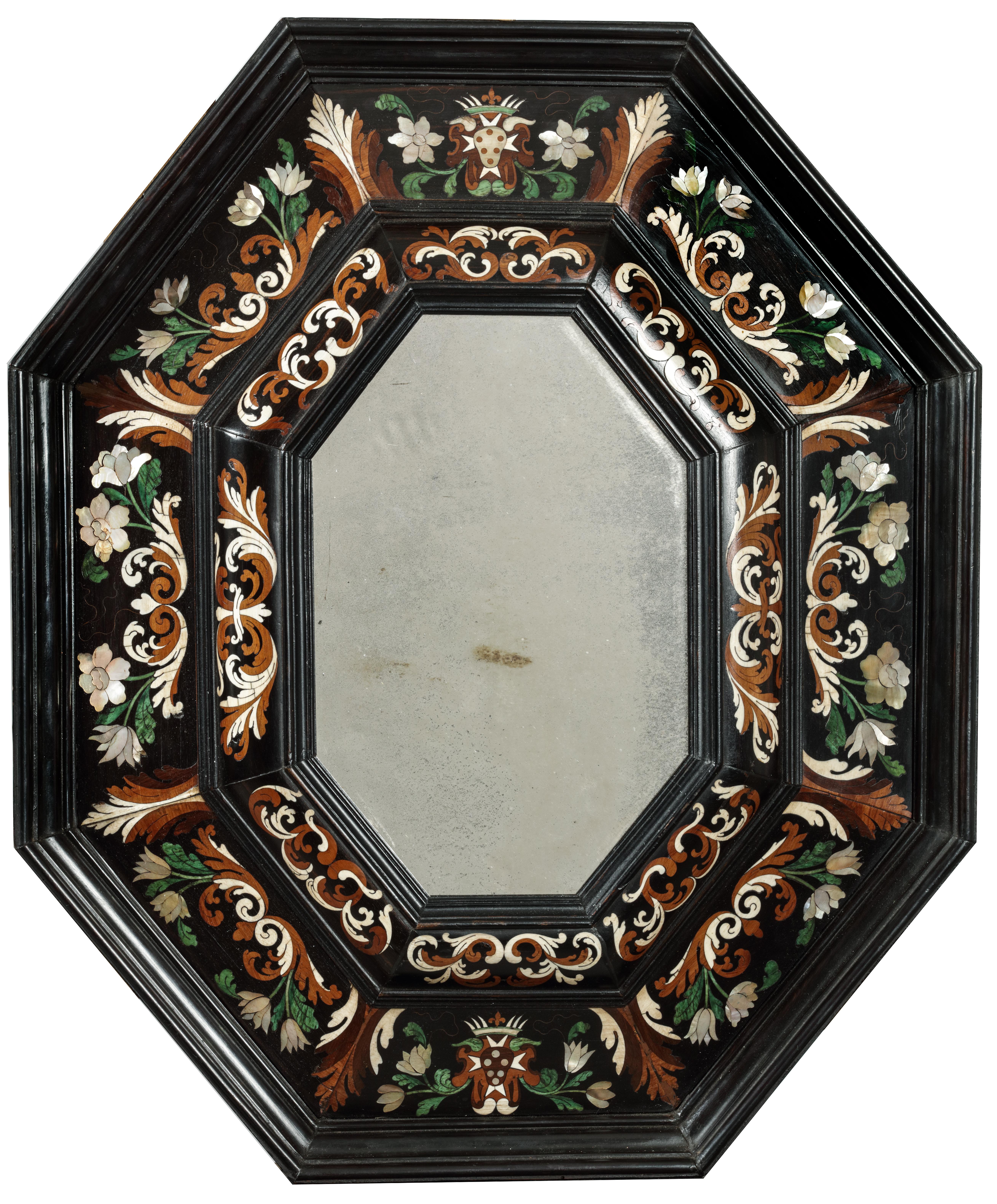 Ein Spiegel mit dem Wappen der Medici von Leonardo van der Vinne (1659-1713) (17. Jahrhundert) im Angebot