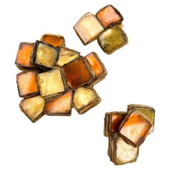 Eine Brosche und Ohrringe aus verspiegeltem Glas und talousel, Line Vautrin, Frankreich, 1960er Jahre