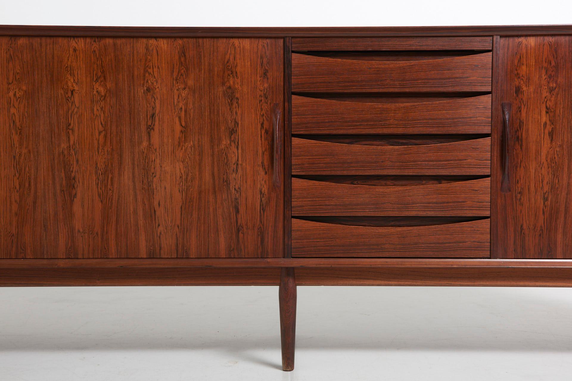 Model 76 Sideboard by Arne Vodder for Sibast Furniture (Dänisch)