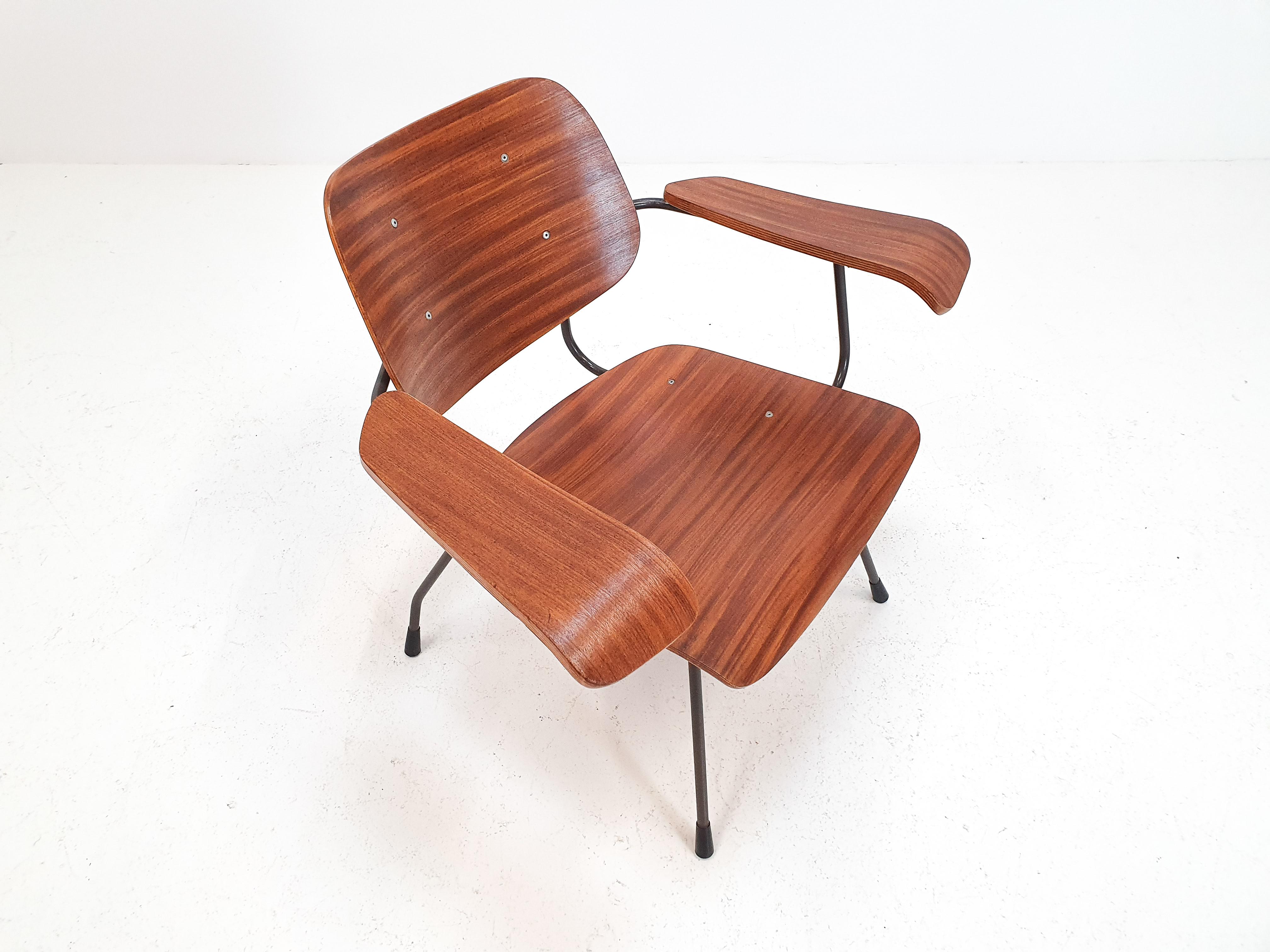 Model 8000 Easy Chair by Tjerk Reijenga for Pilastro, Netherlands, 1960s 5