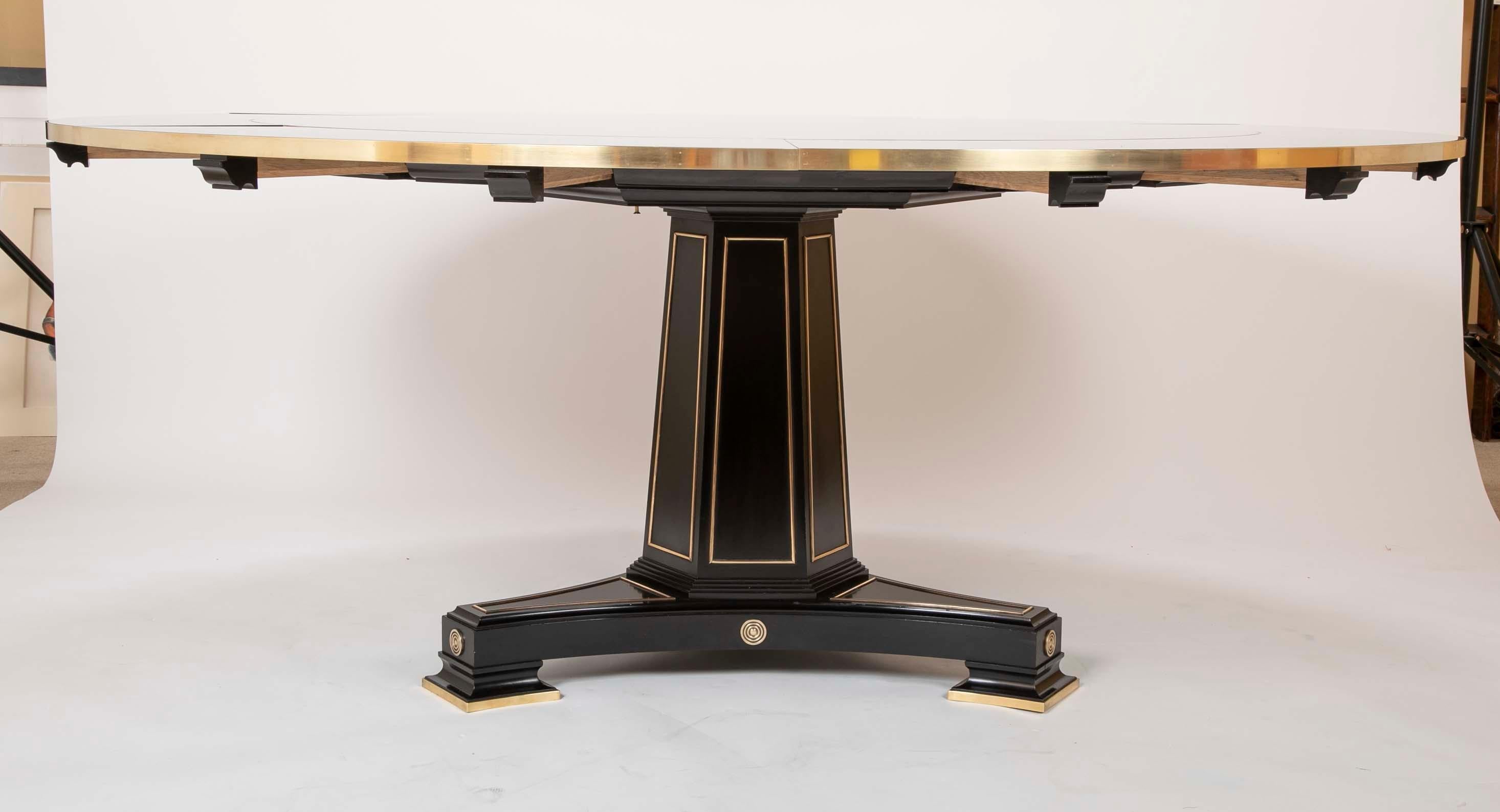 Modern Brass Mounted Empire Style Expandable Dining Table by David Linley In Good Condition In Stamford, CT