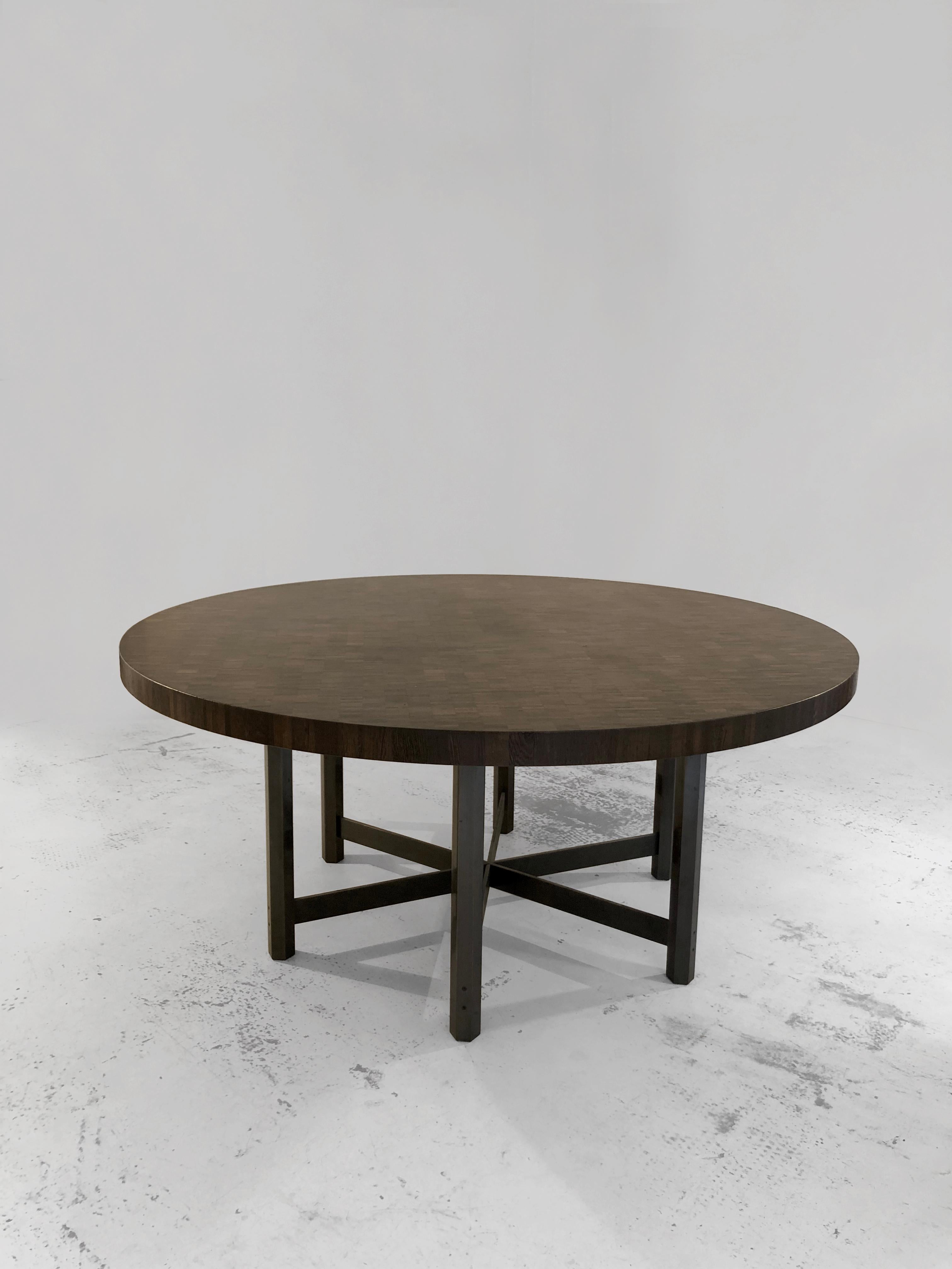 This is a real true masterpiece from one of the most important post-war european modernist designer.

A very wide, rare and unique circular dining or meating table or even desk, one of the largest sample of the 