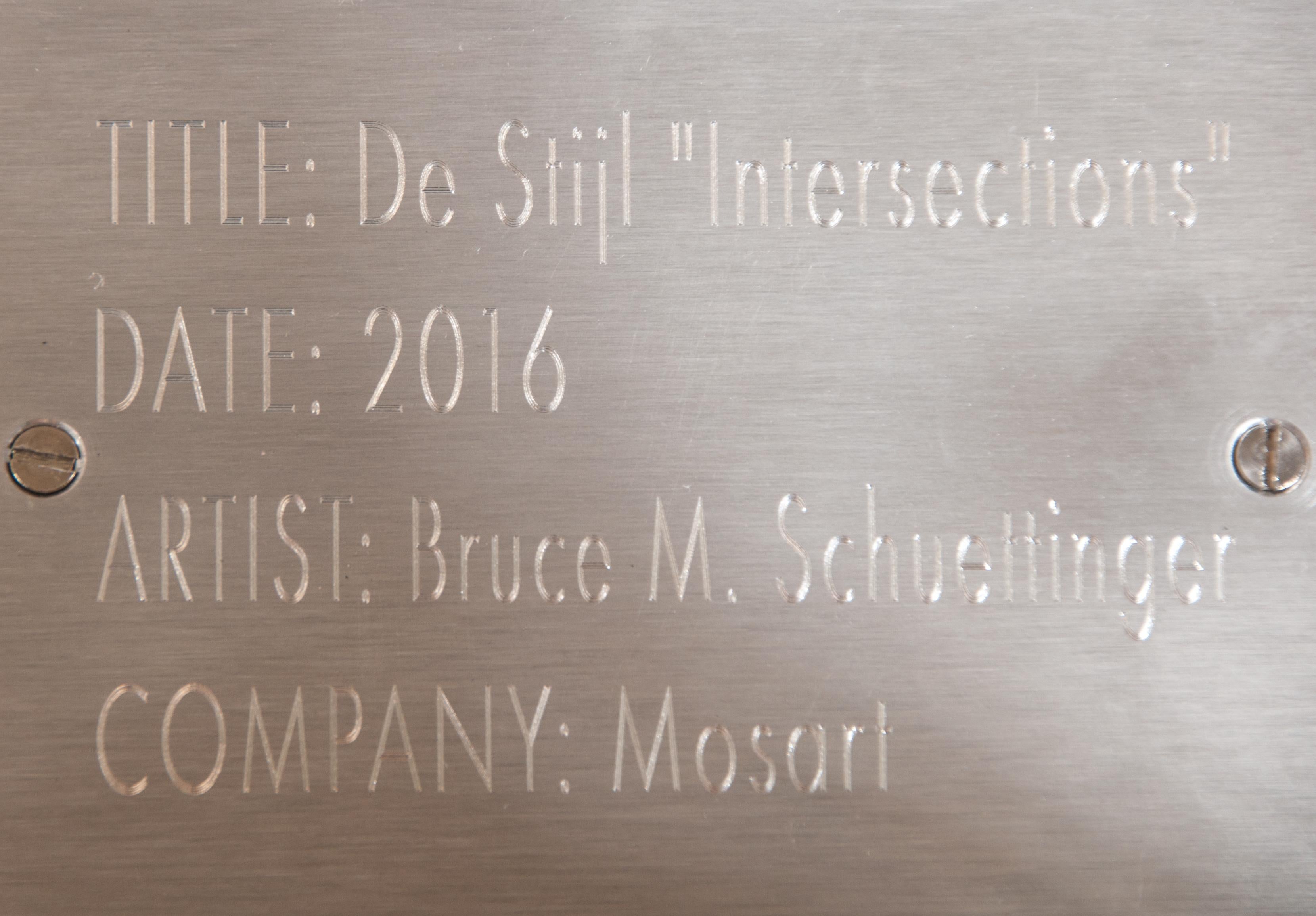 Modernist, Gerrit Rietveld Inspired, Sculptural Occasional or Side Table im Angebot 2