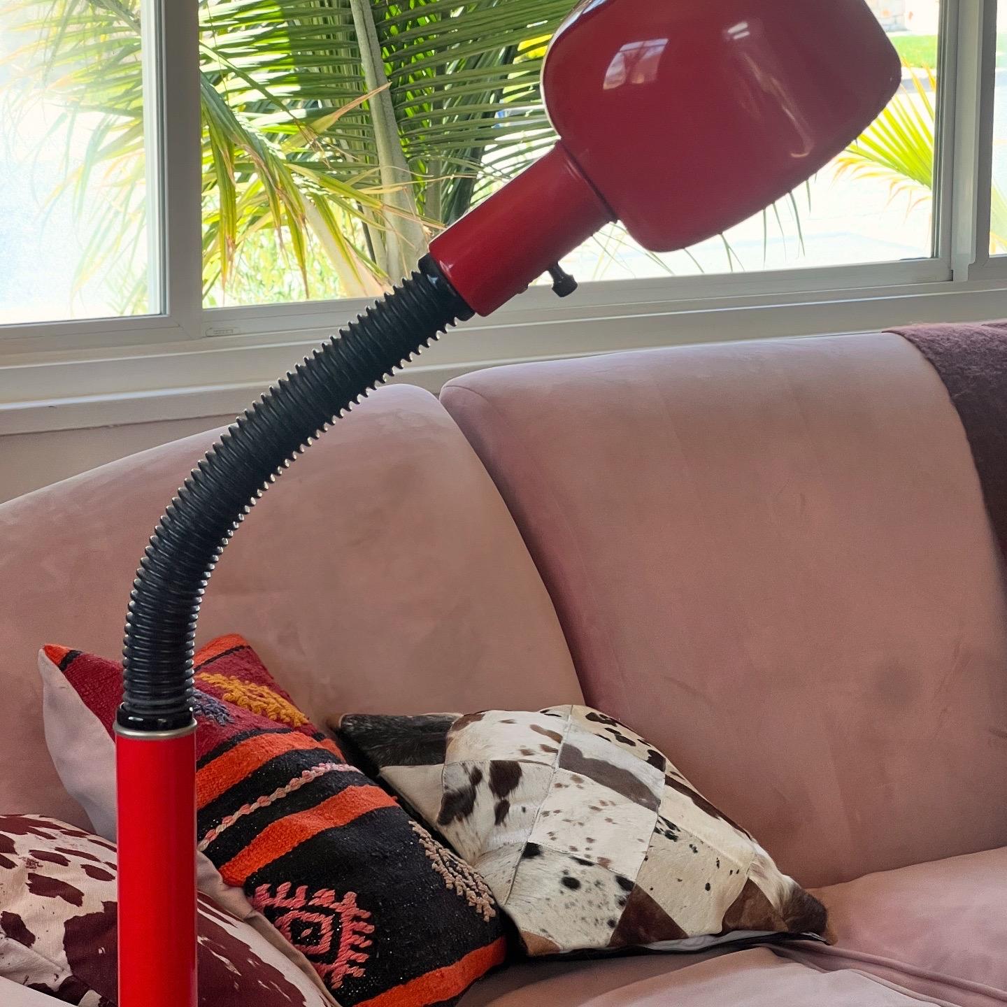 20th Century A modernist gooseneck floor lamp in cherry red, mid 20th century For Sale