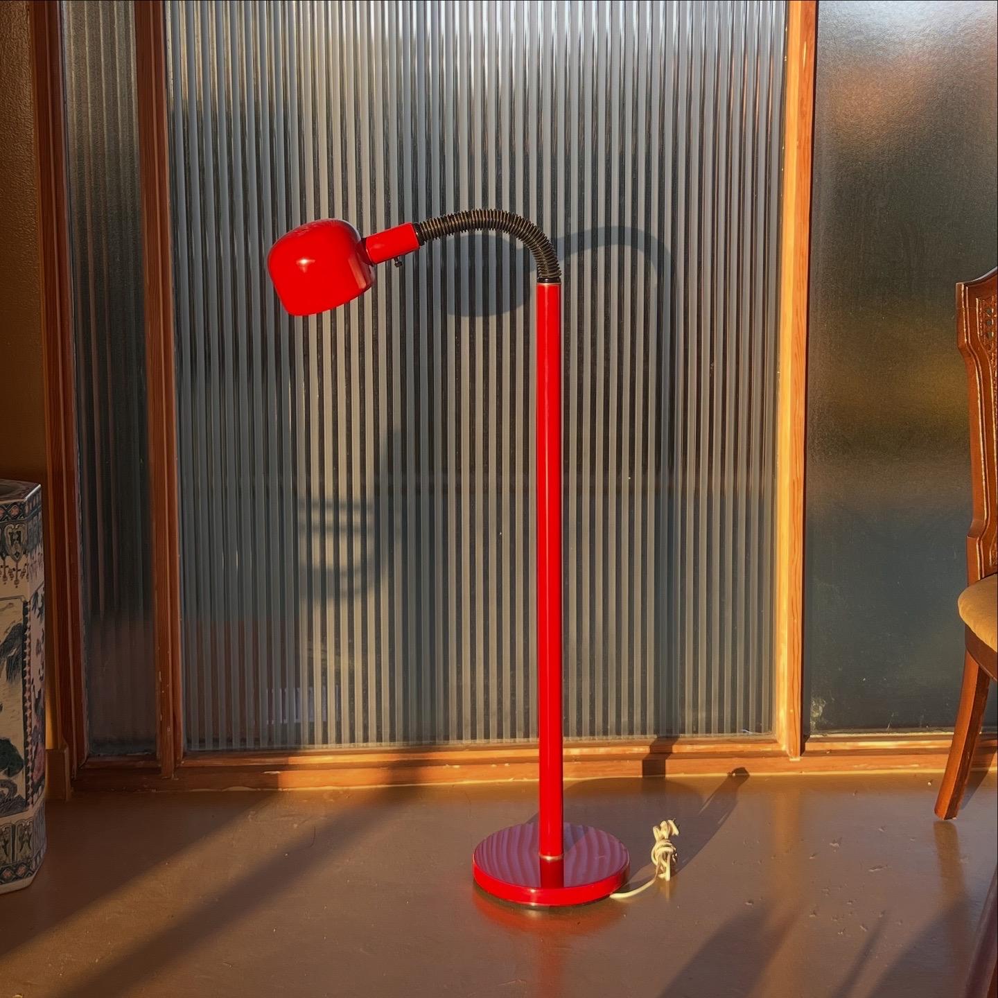 Metal A modernist gooseneck floor lamp in cherry red, mid 20th century For Sale