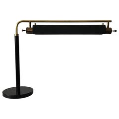 Lampada da tavolo modernista di Peter Pfisterer del 1940 ca.