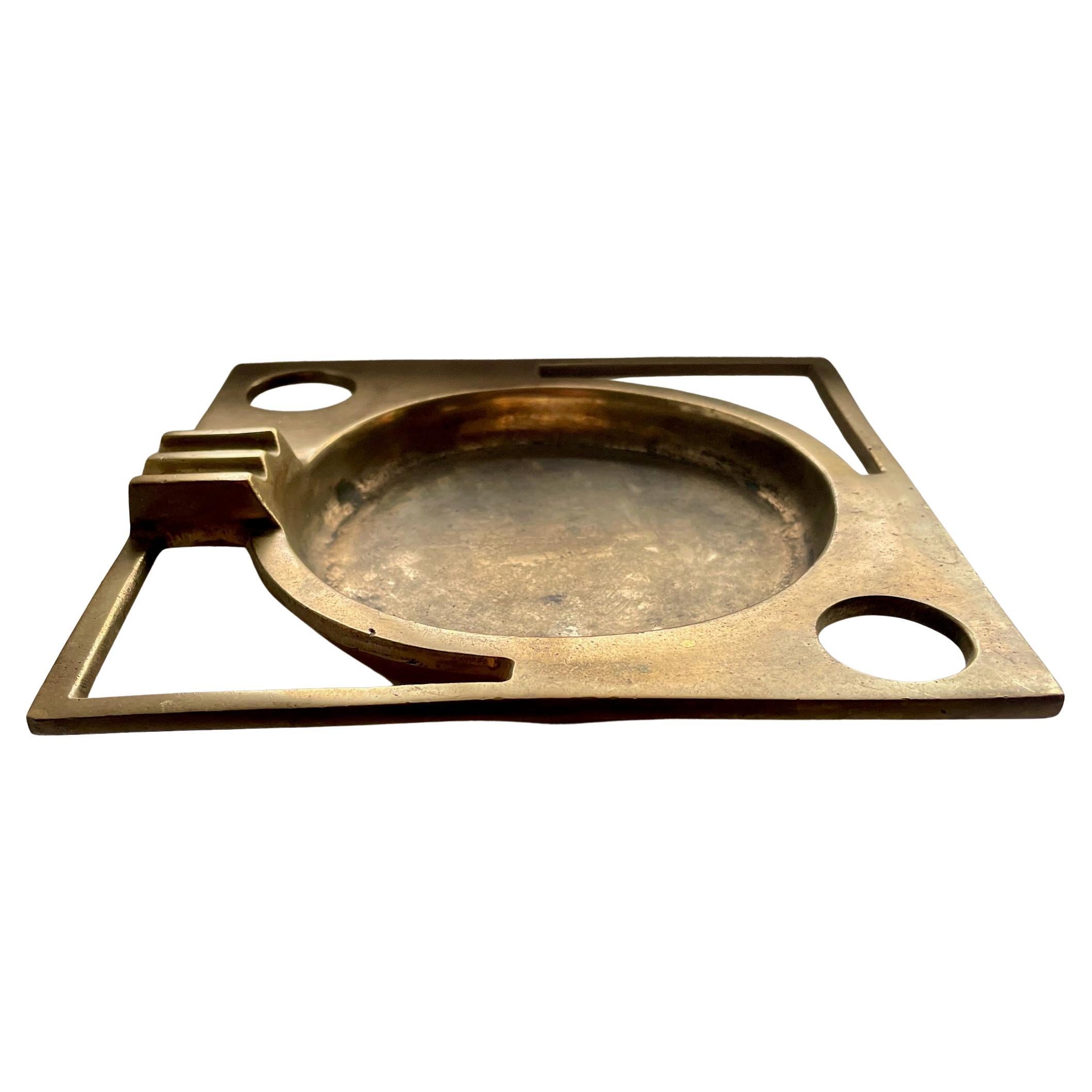 Mid-Century Modern A modernist Solid Brass Ashtray / sculpture, Mid-Century Italian For Sale