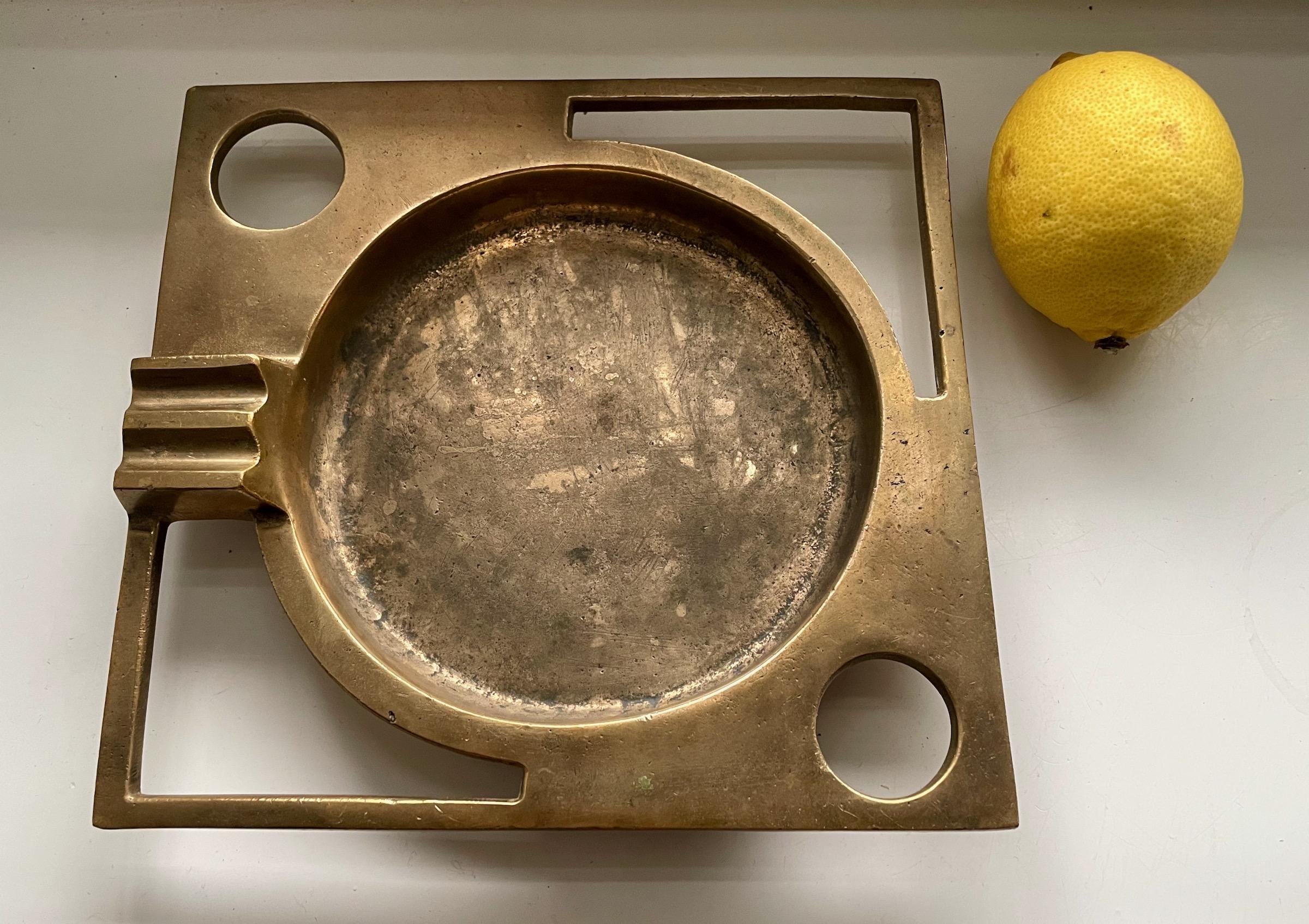 20th Century A modernist Solid Brass Ashtray / sculpture, Mid-Century Italian For Sale